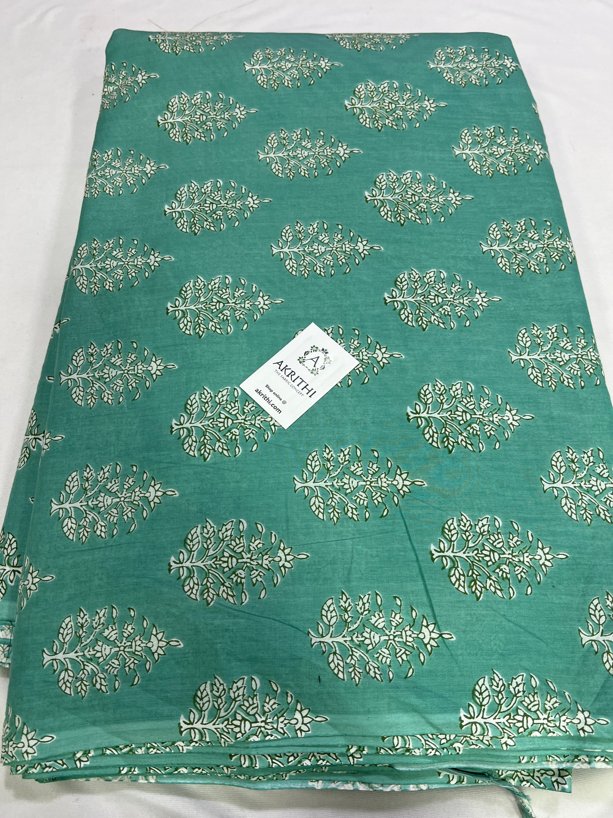 Printed pure cotton fabric