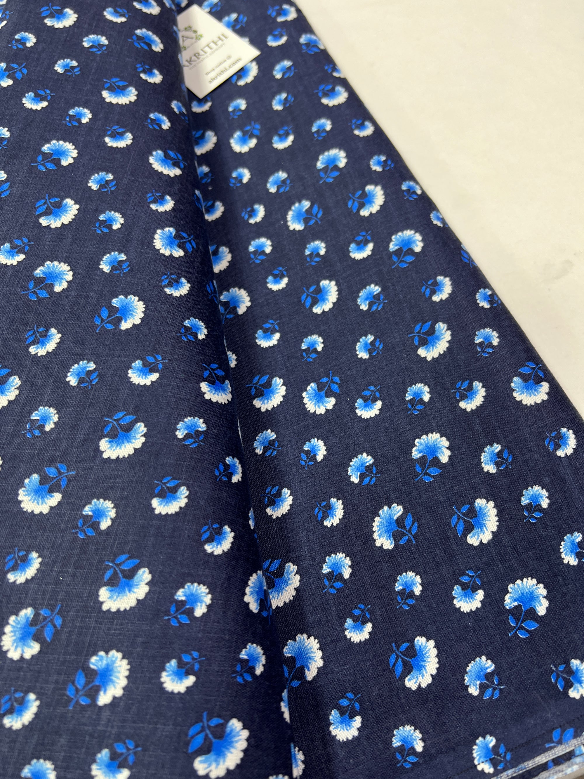 Printed blend cotton fabric