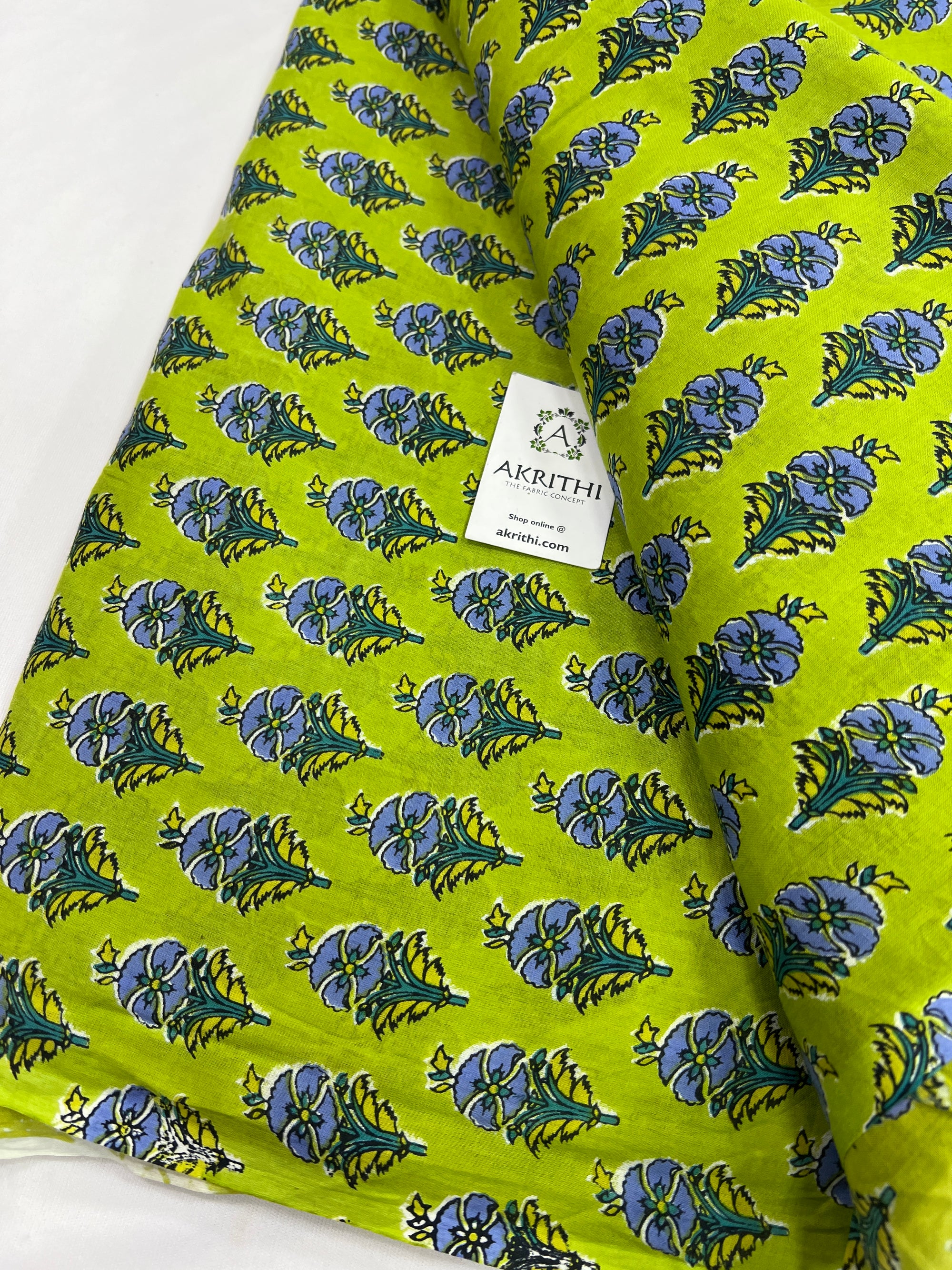 Printed pure cotton fabric