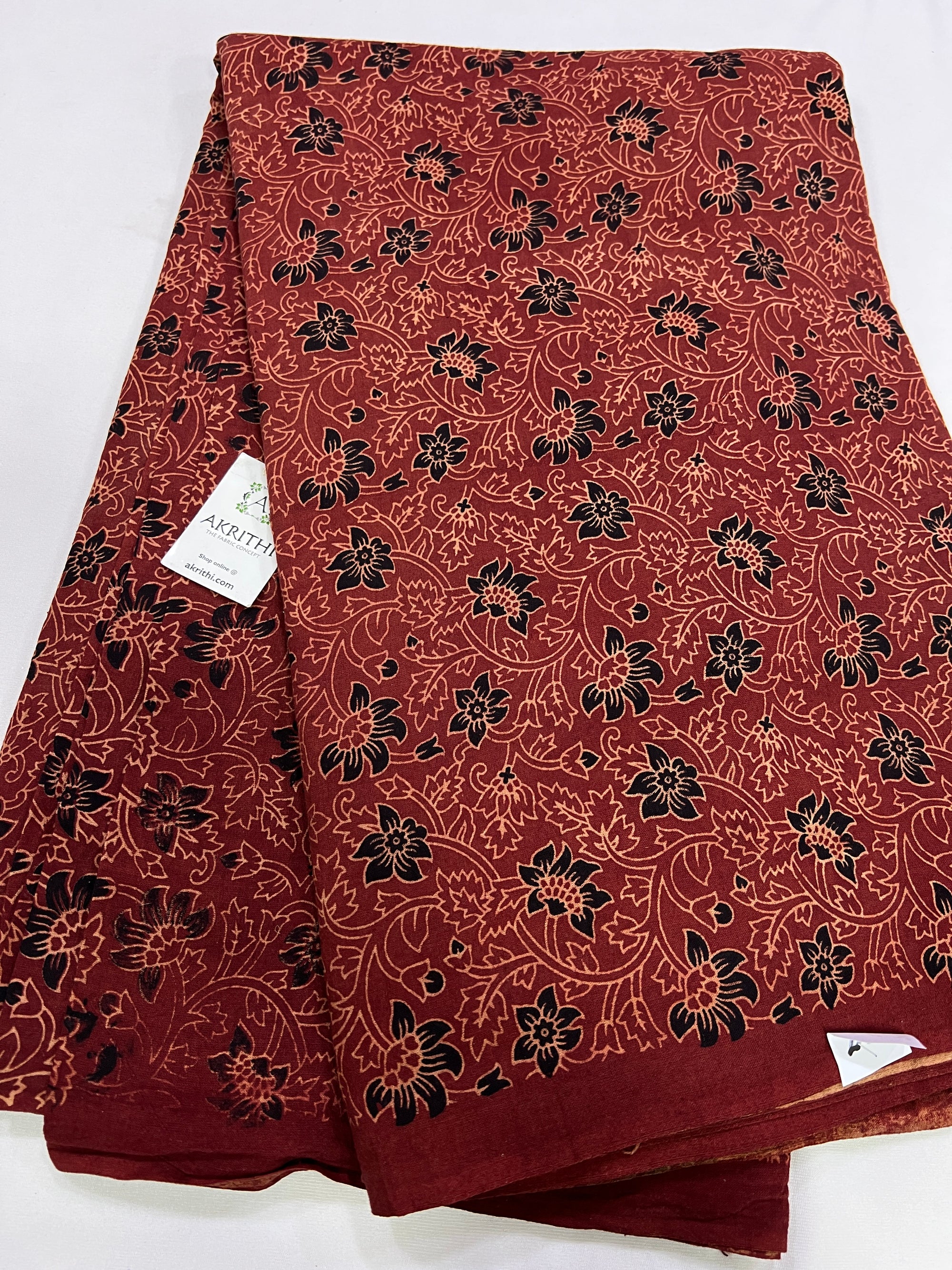 Printed pure cotton fabric