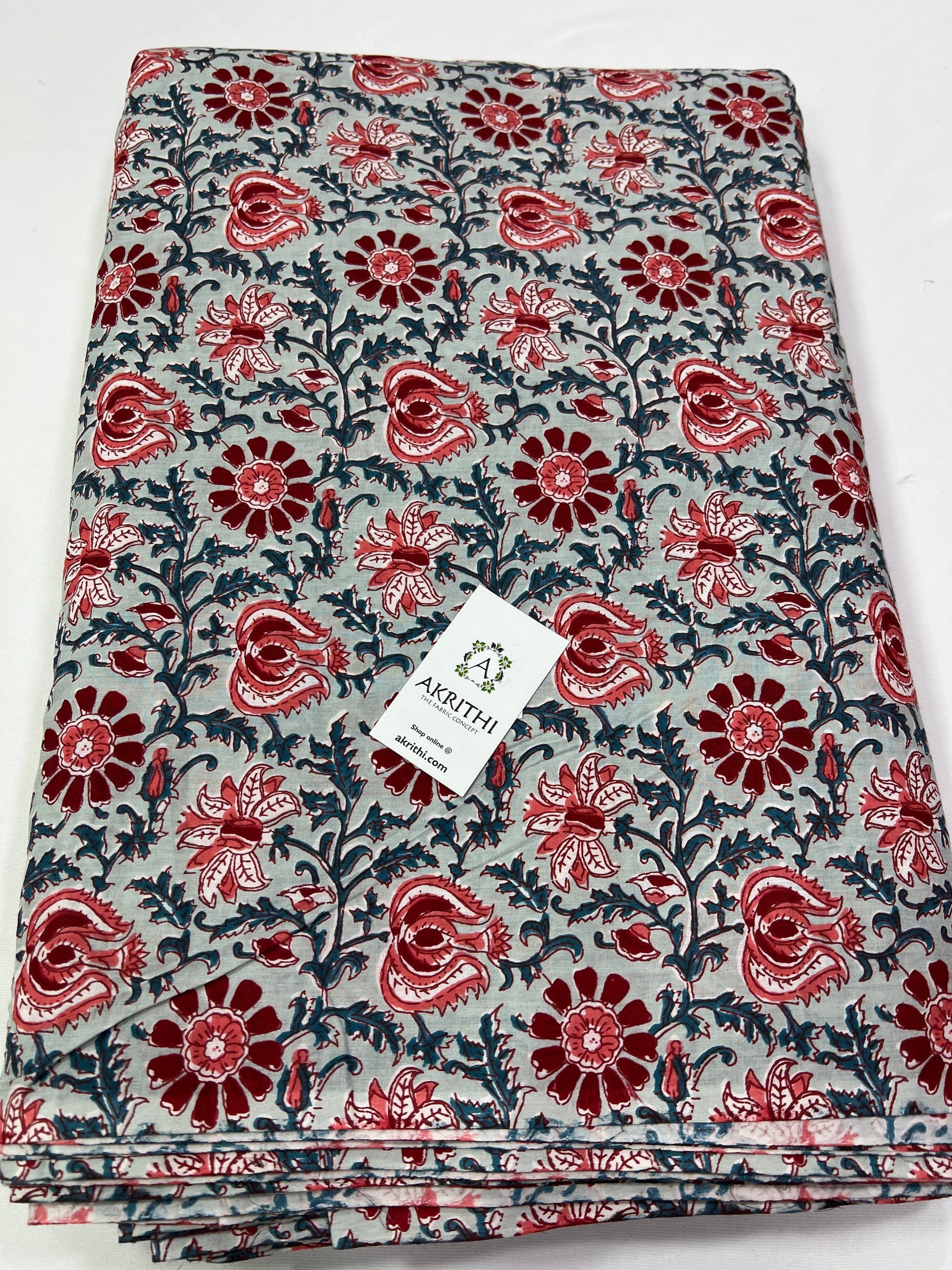 Printed pure cotton fabric