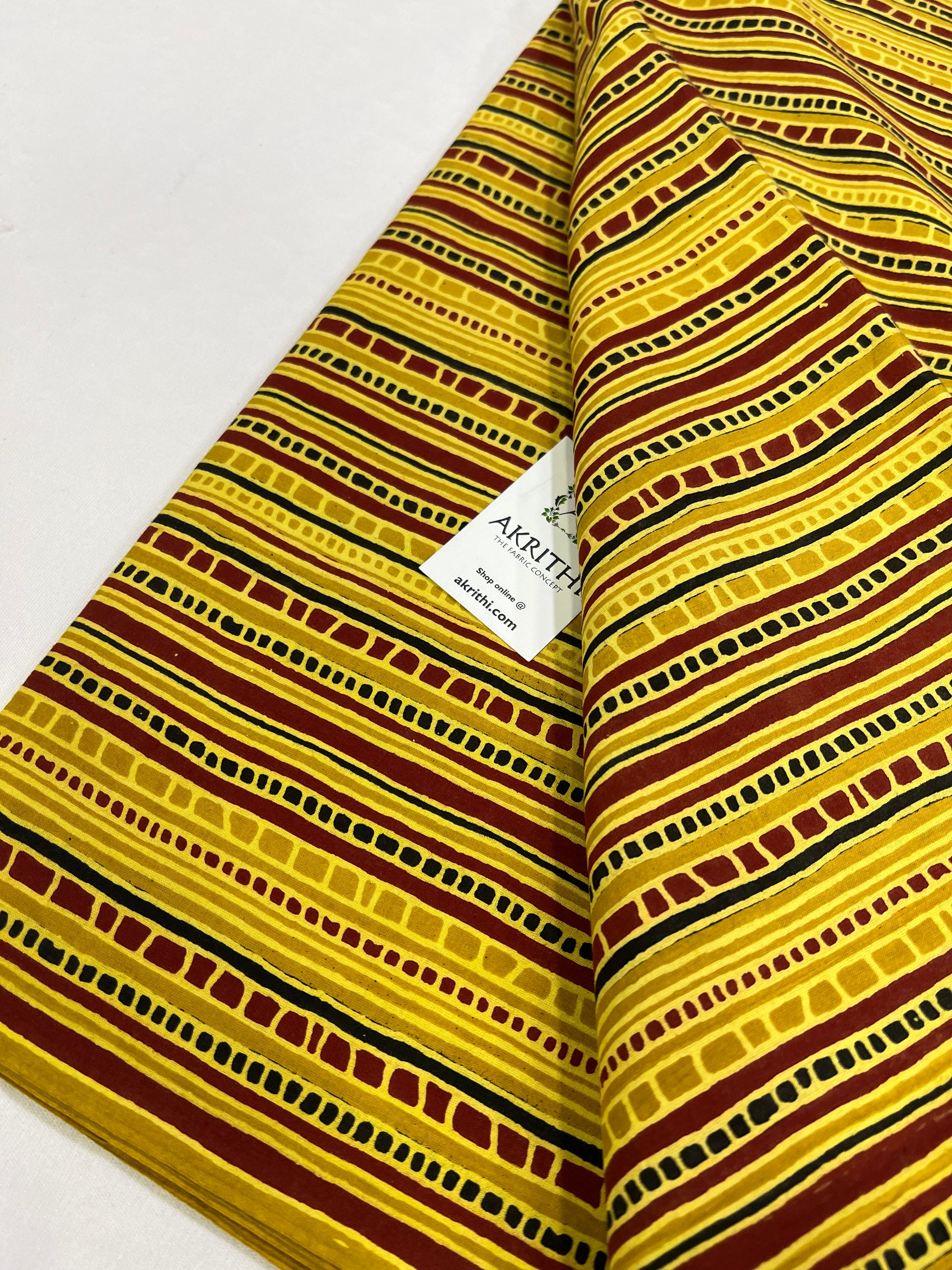 Printed pure cotton fabric