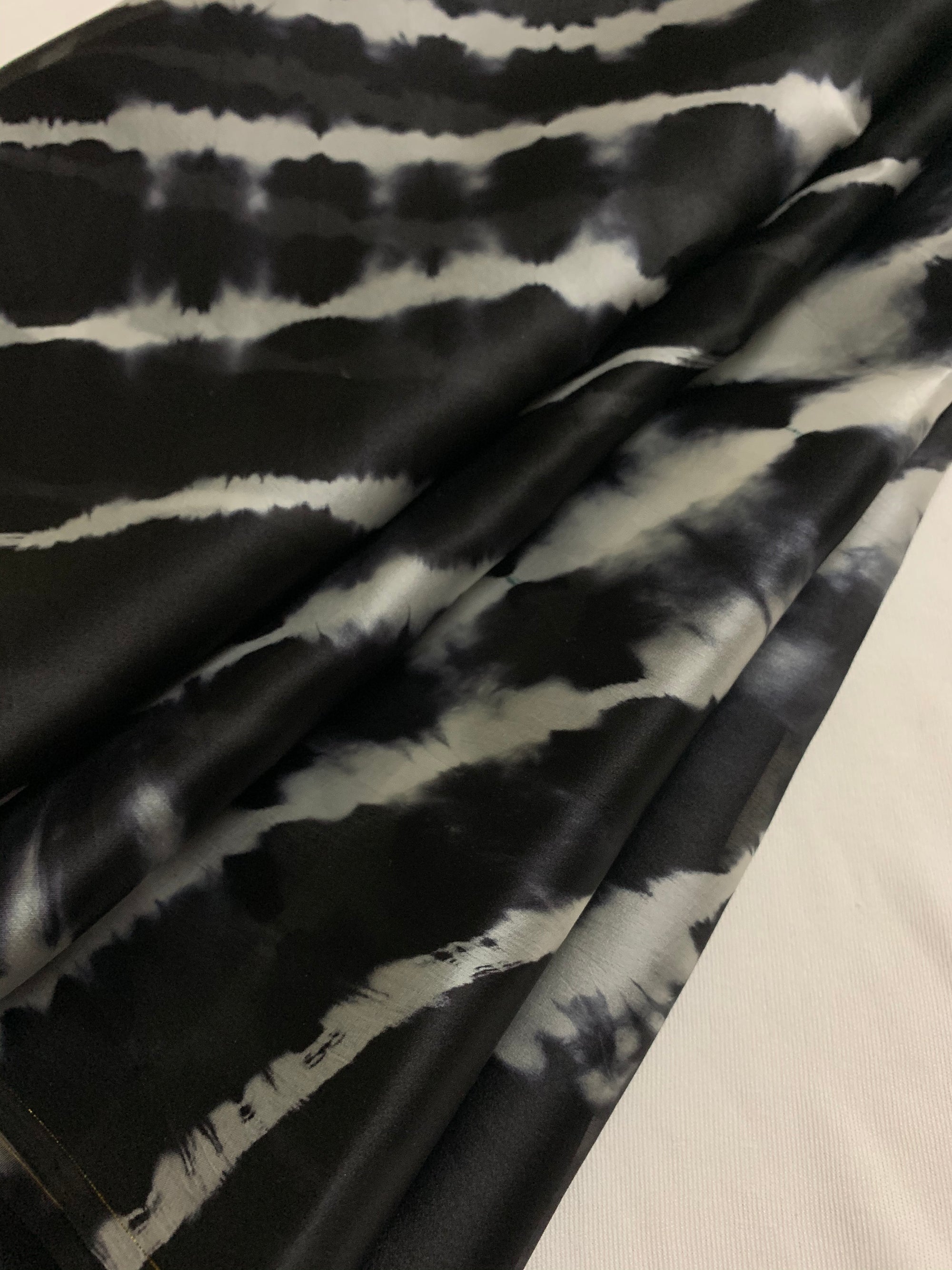PURE SILK SATIN ORGANZA LEHERIYA SAREE