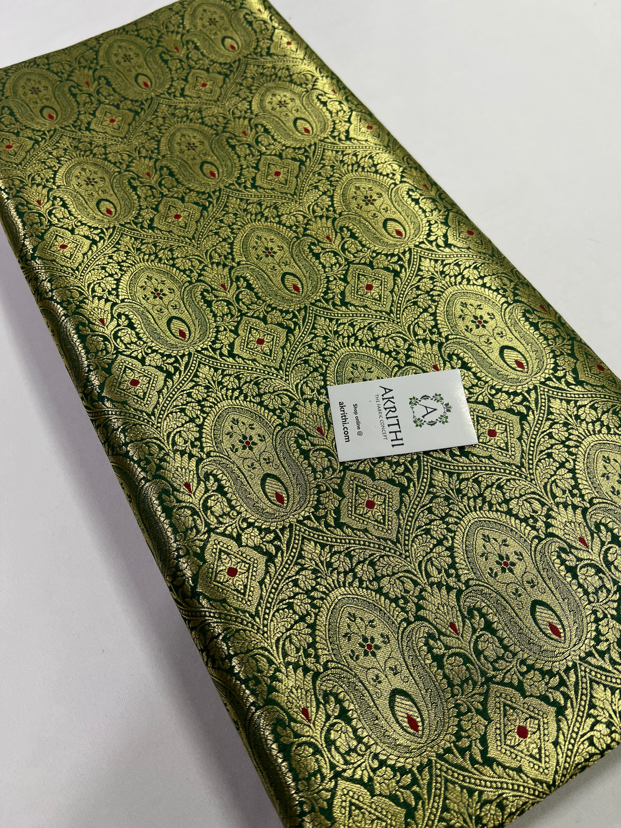 Handloom Banarasi brocade fabric