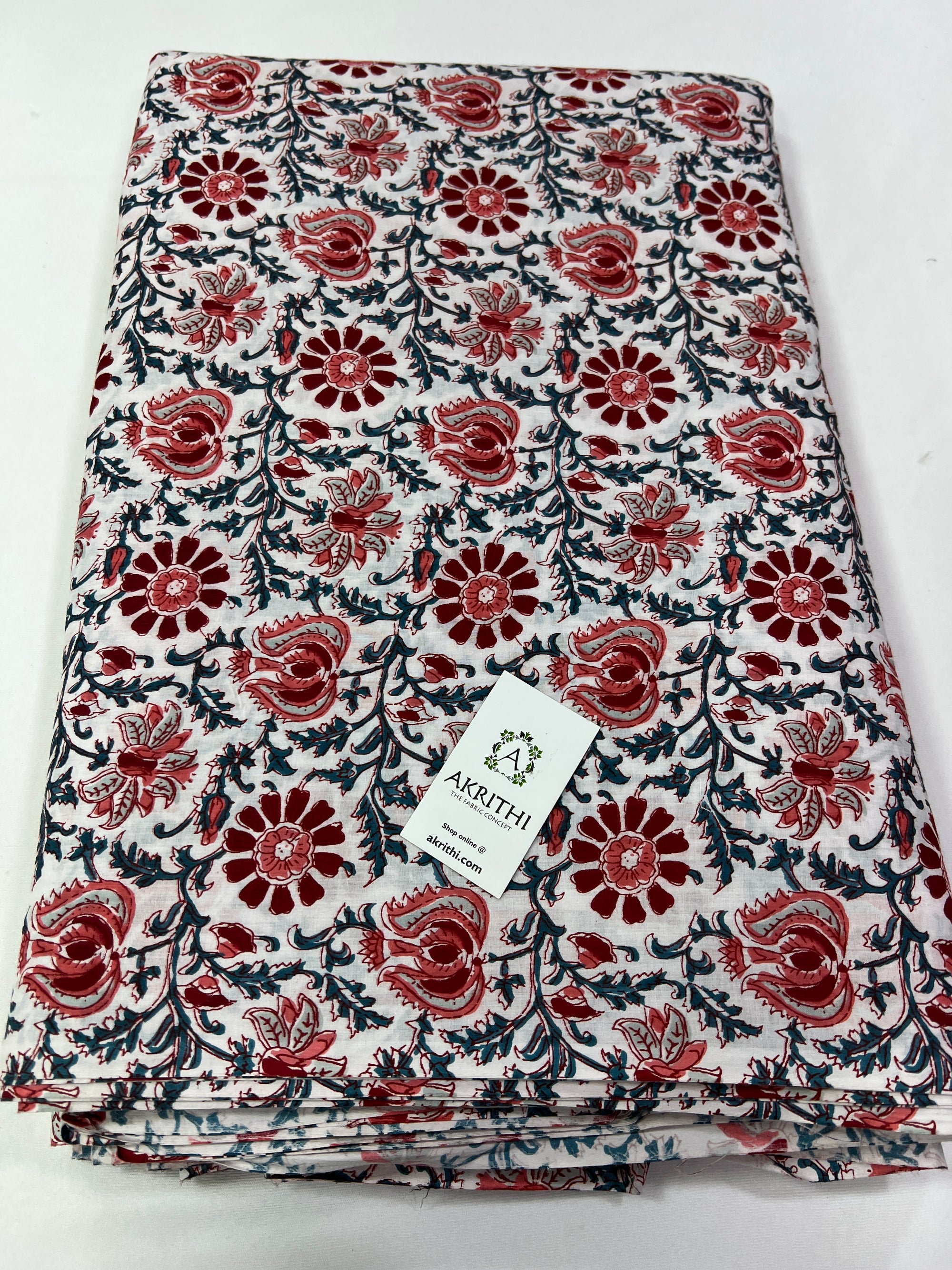 Printed pure cotton fabric