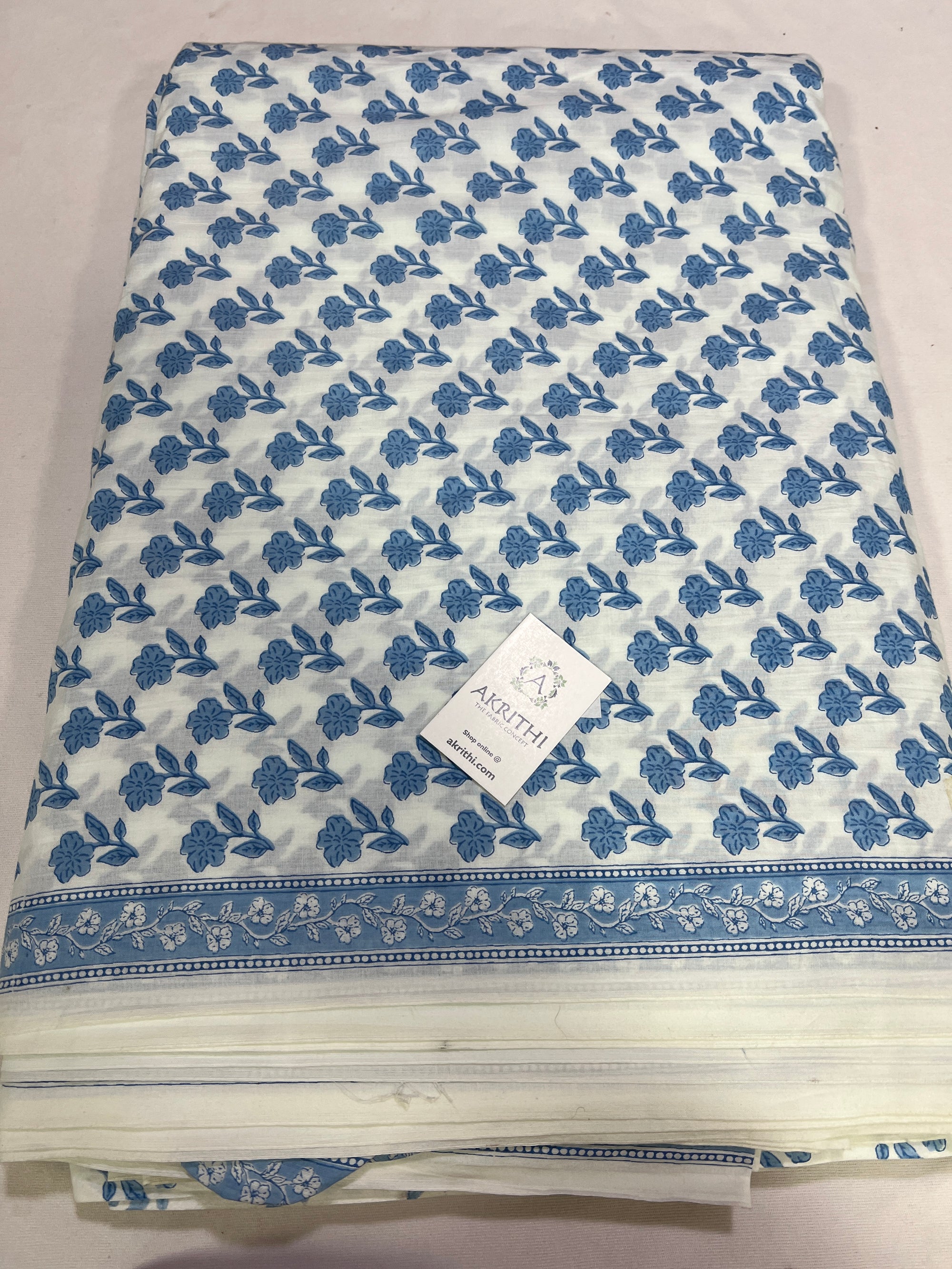 Printed pure cotton fabric