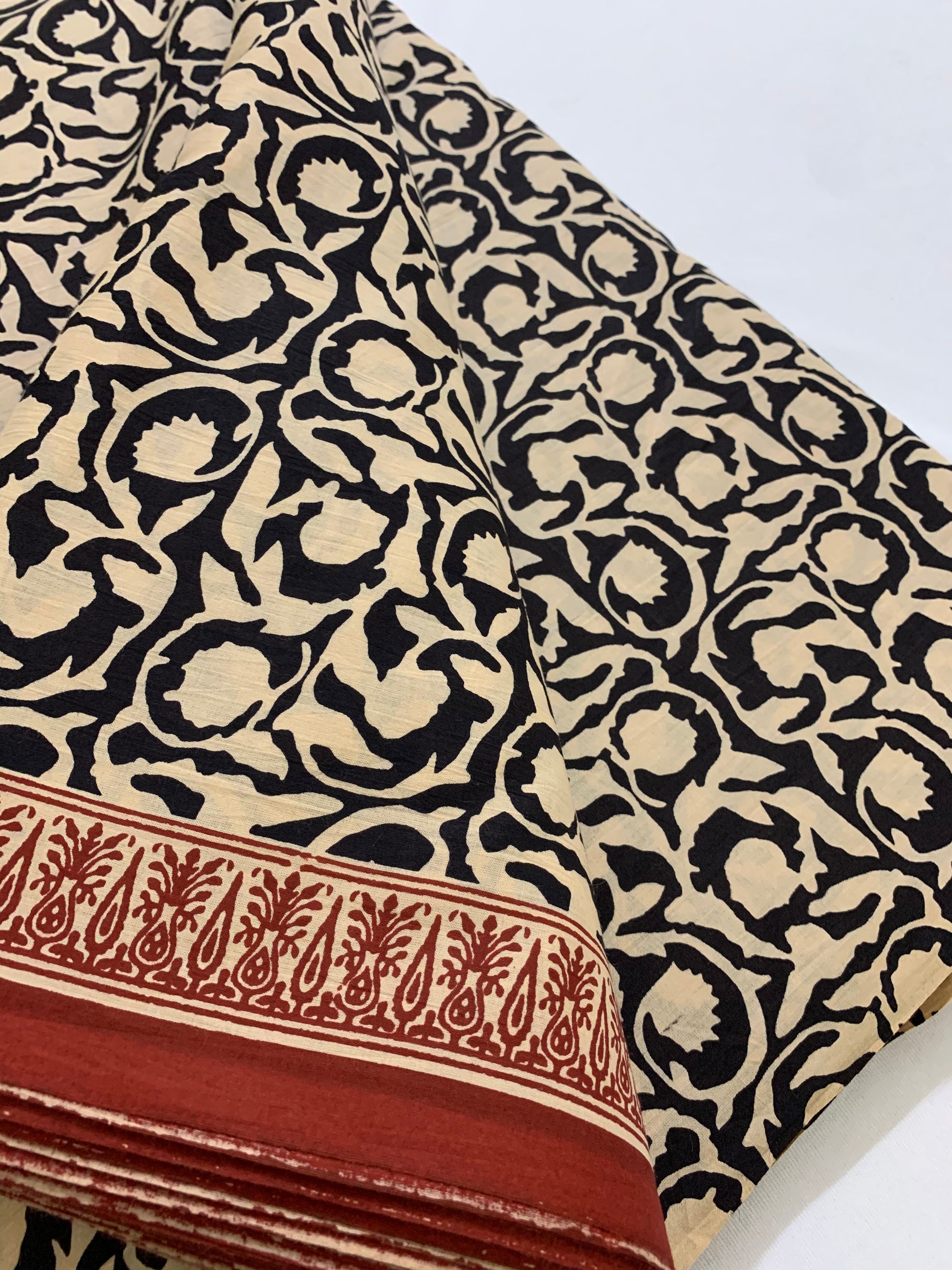 Printed cotton fabric