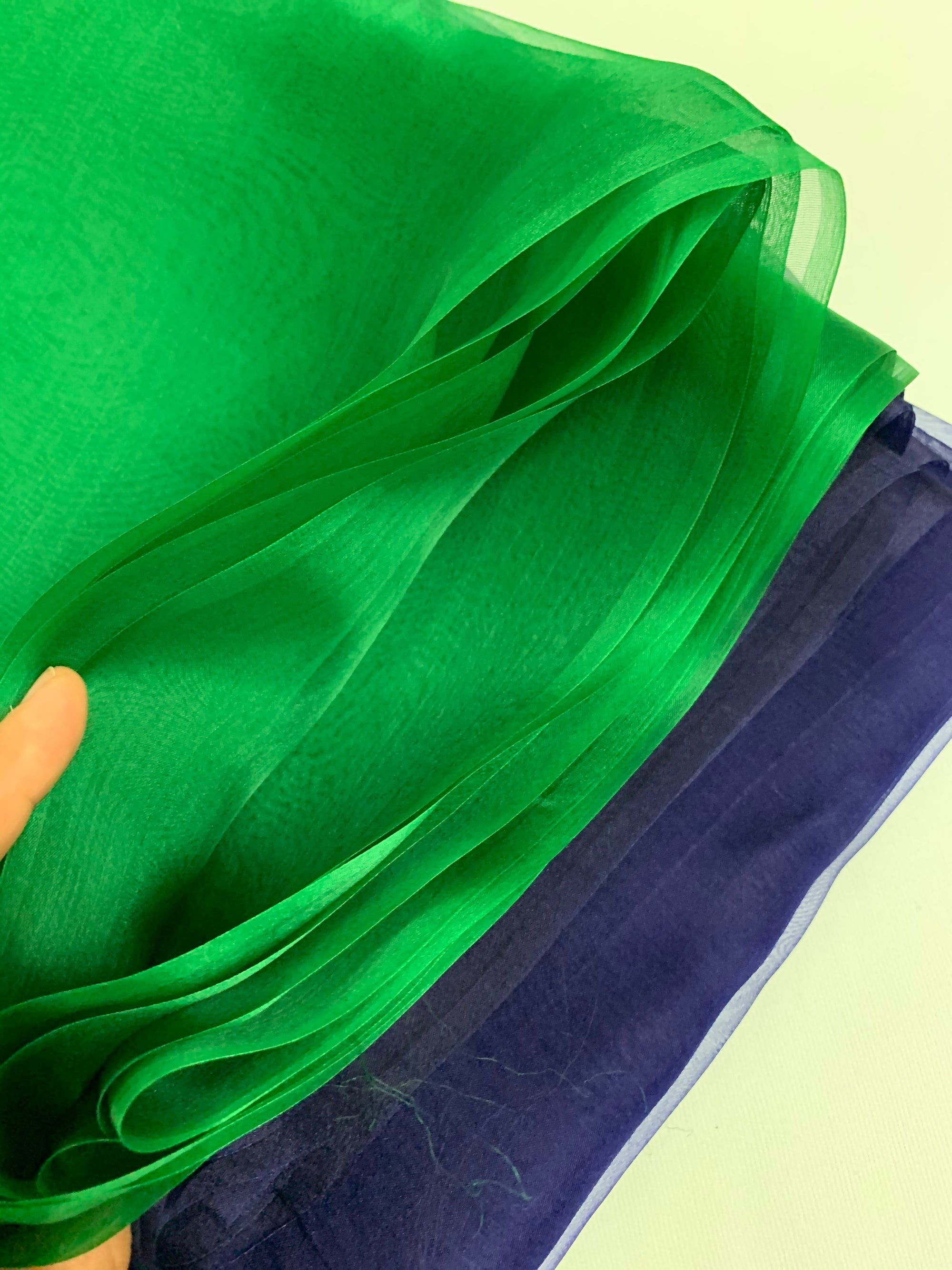 PURE SILK ORGANZA DOUBLE SHADED SAREE 40 GRAMS