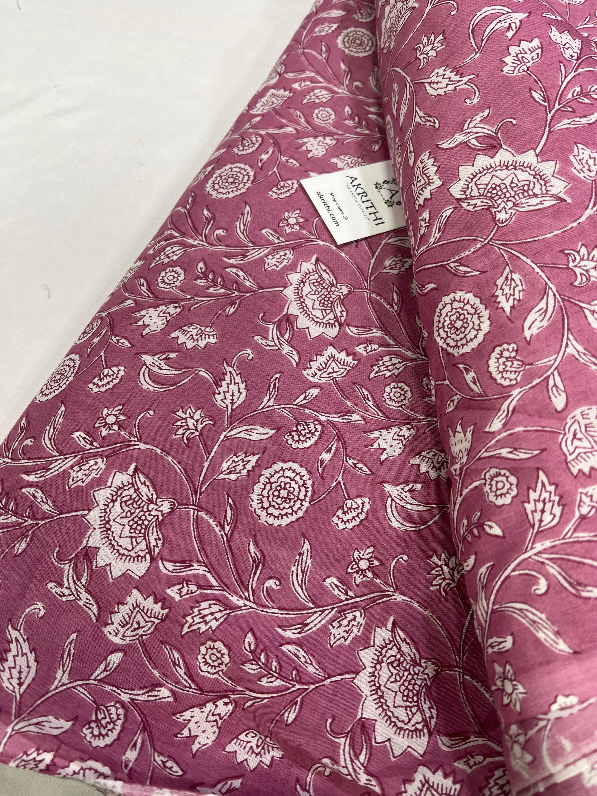 Printed pure cotton fabric