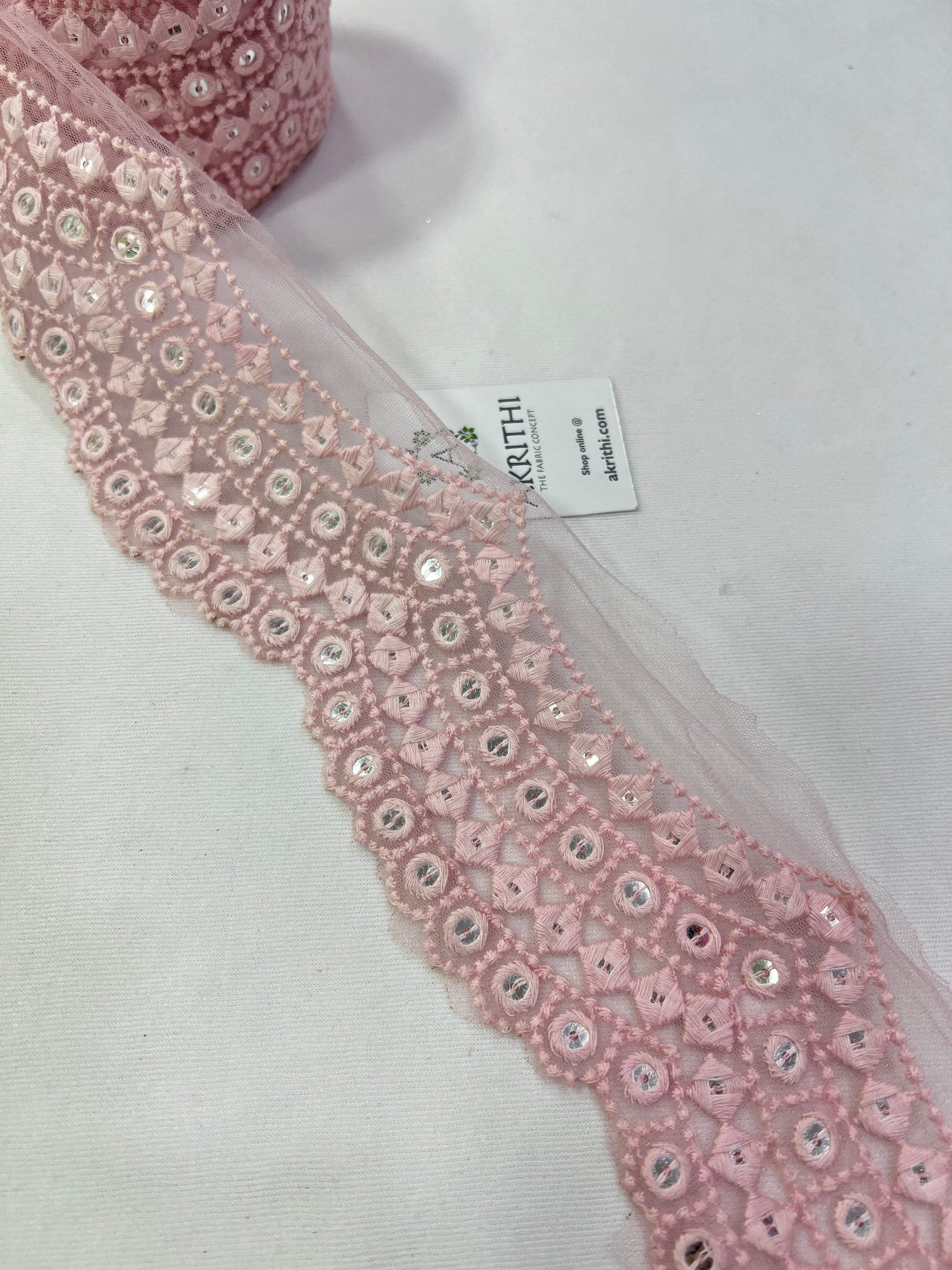 Embroidered lace 9 metres roll