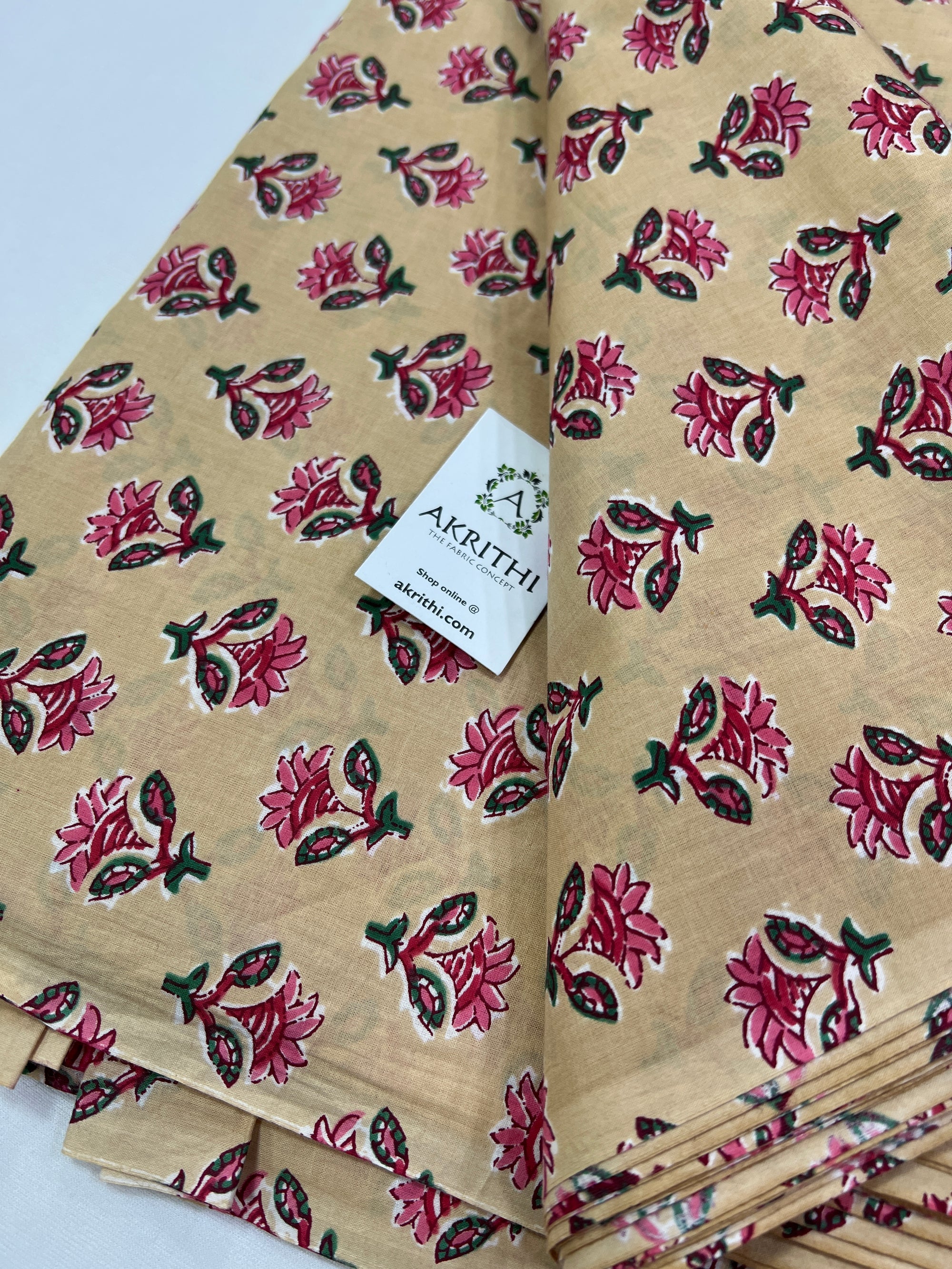 Printed pure cotton fabric