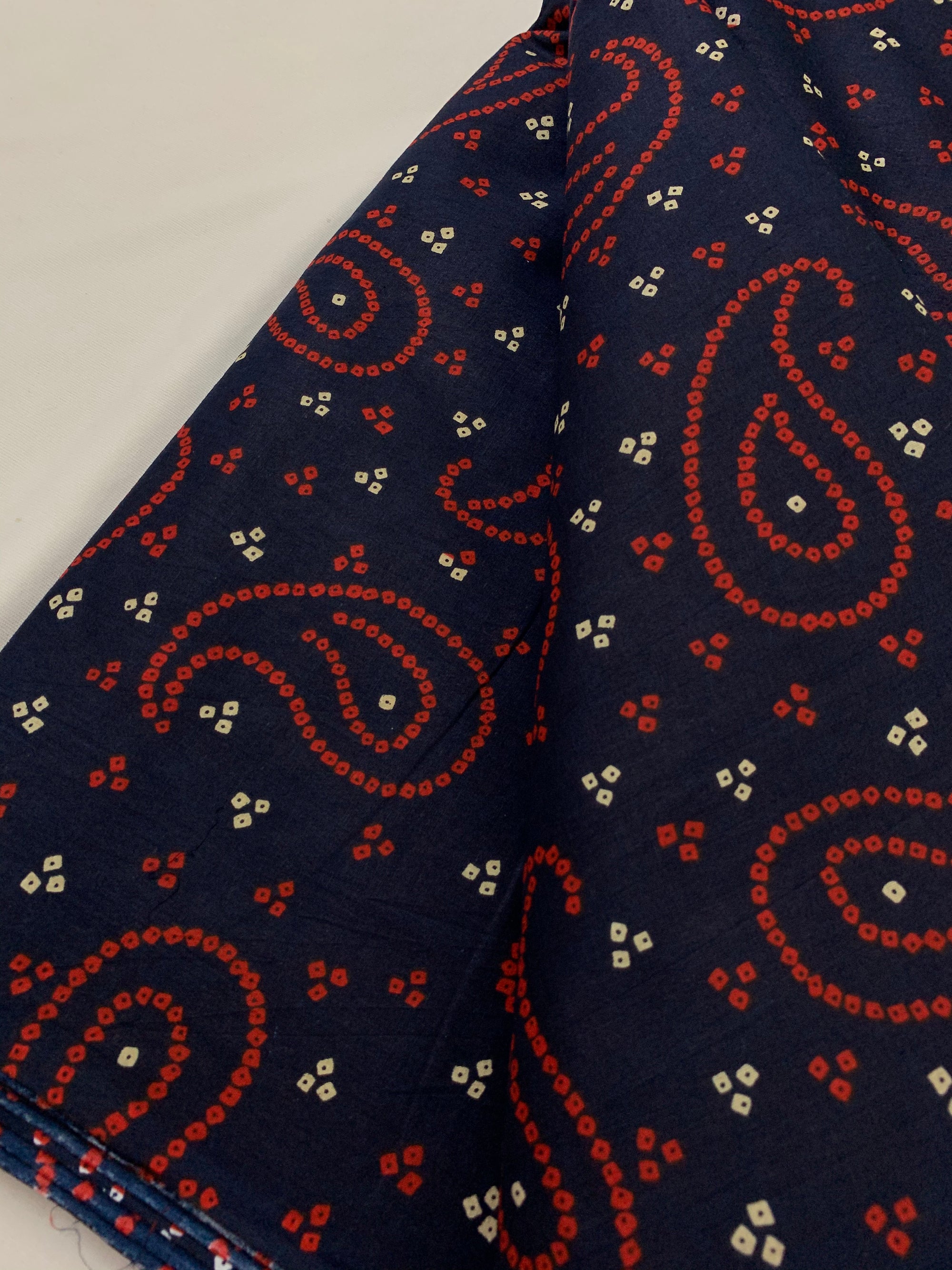Printed pure cotton fabric