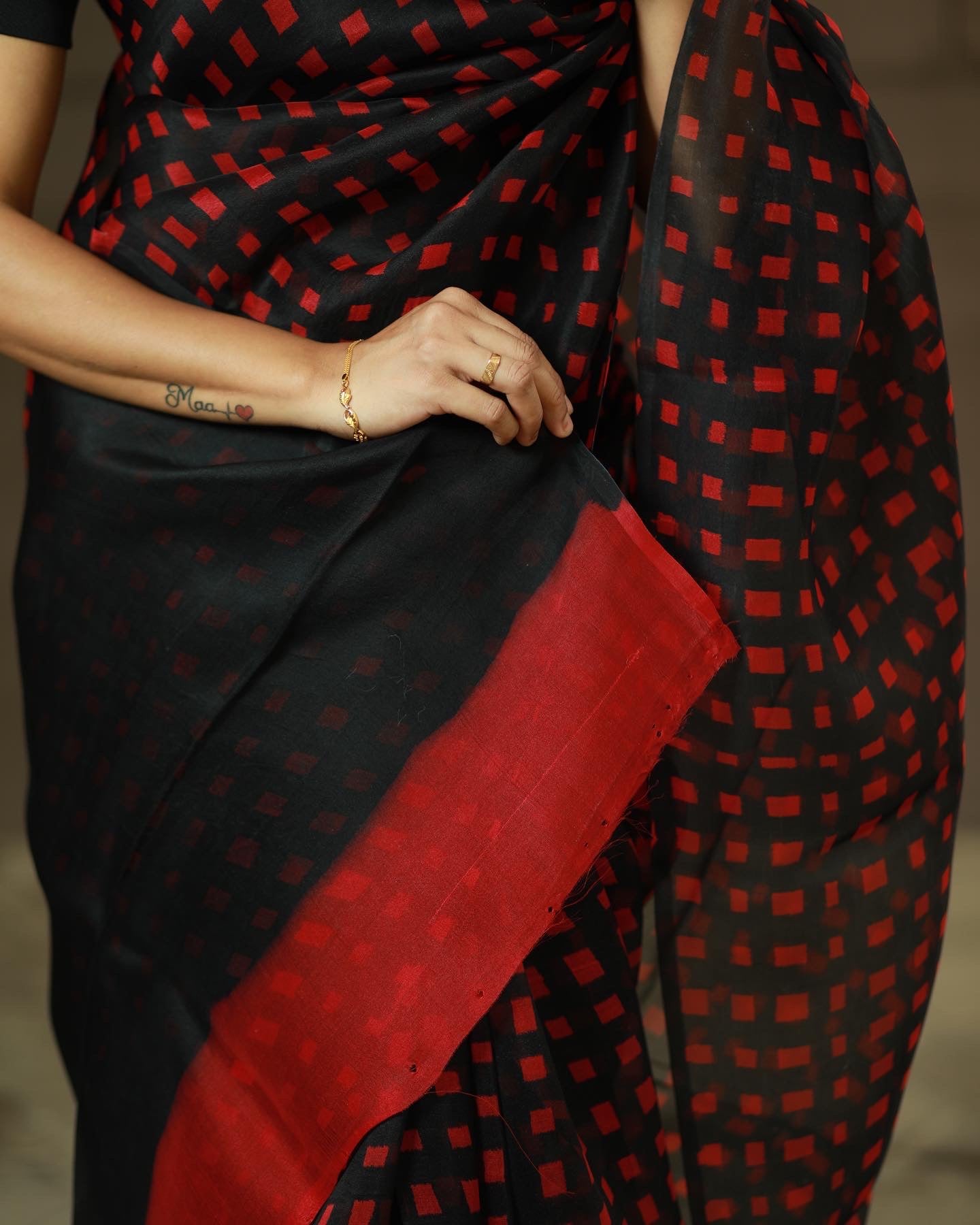 Hand brushed pure silk organza saree