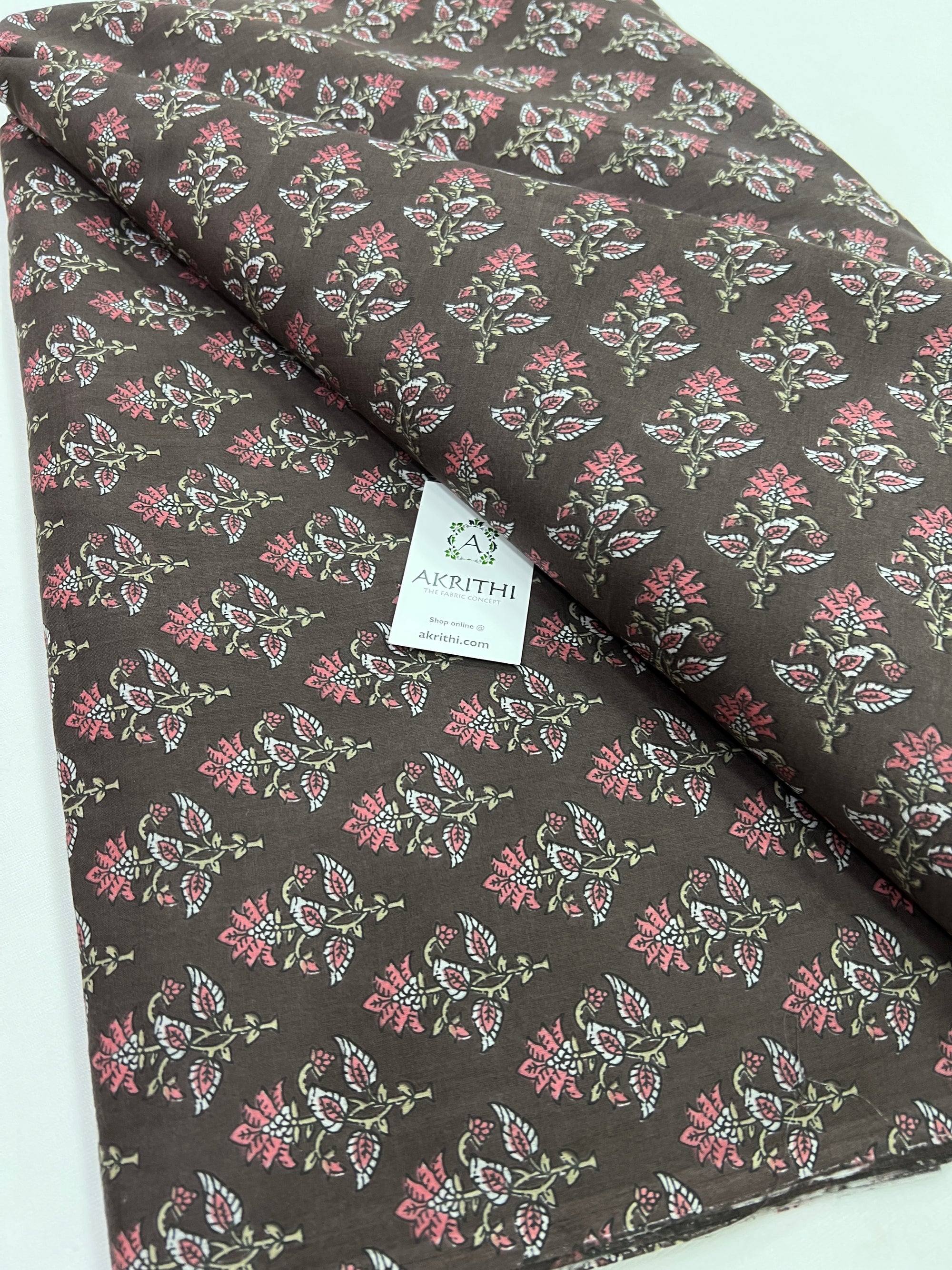 Printed pure cotton fabric