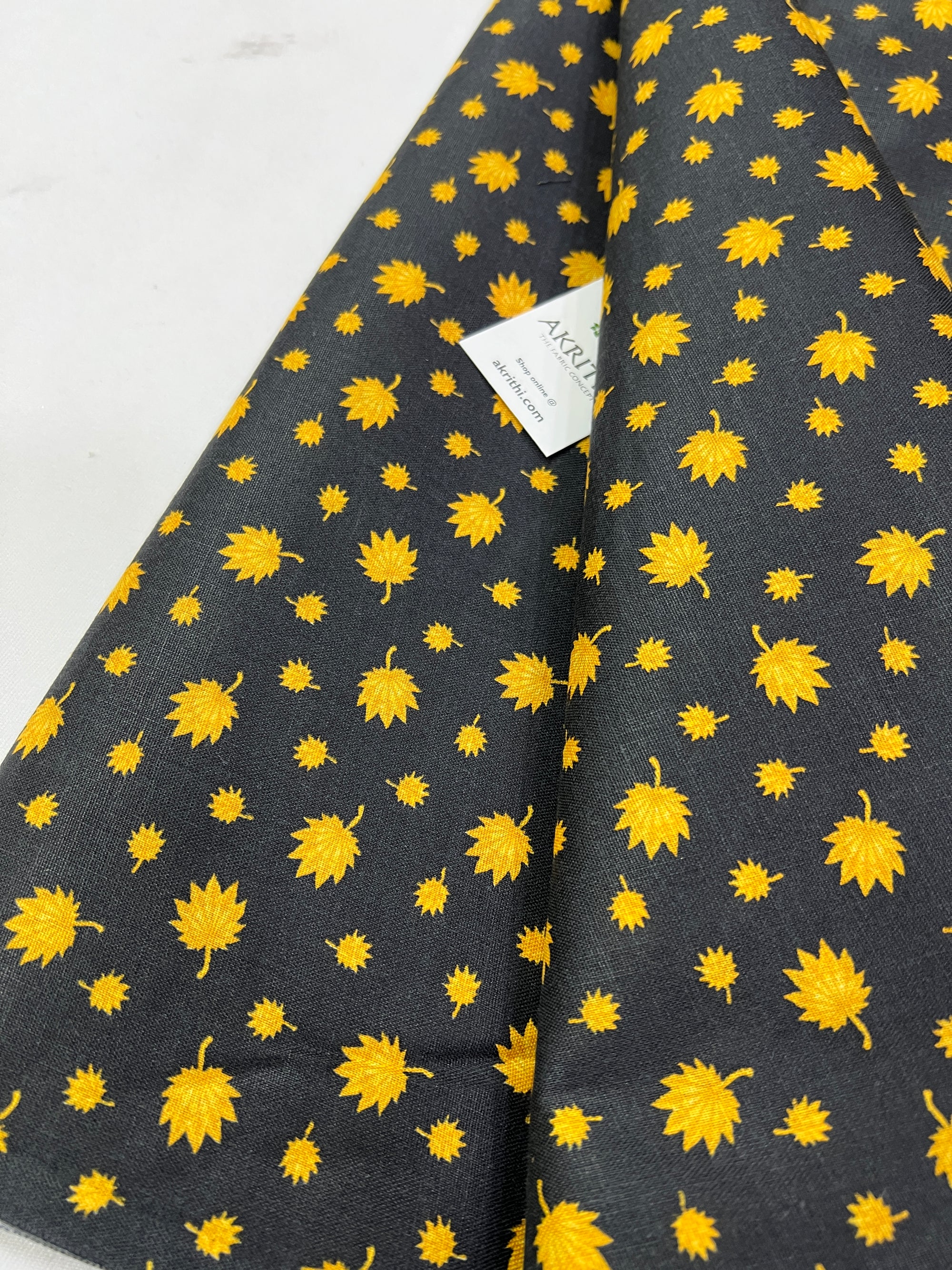 Printed blend cotton fabric