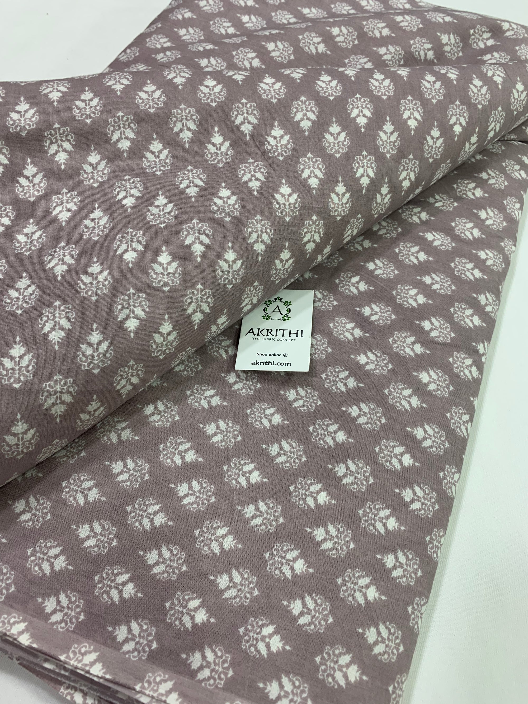 Printed pure cotton fabric