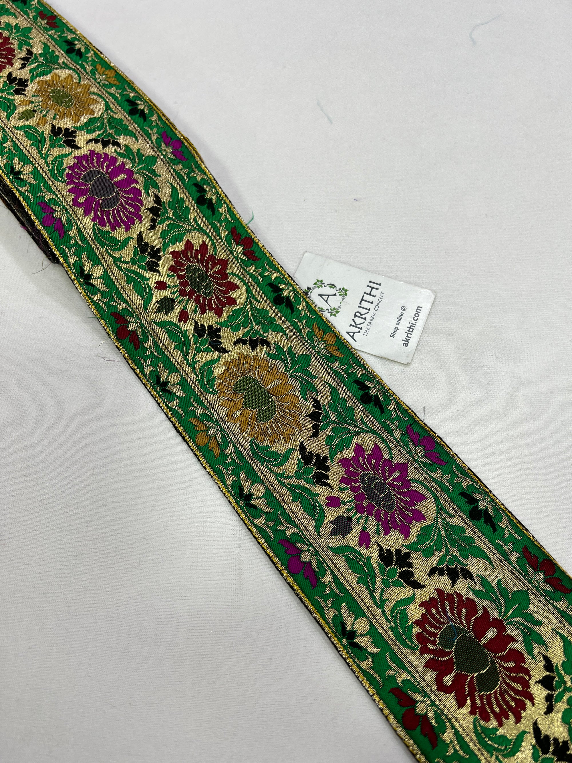 Handloom Banarasi lace 9 metres roll