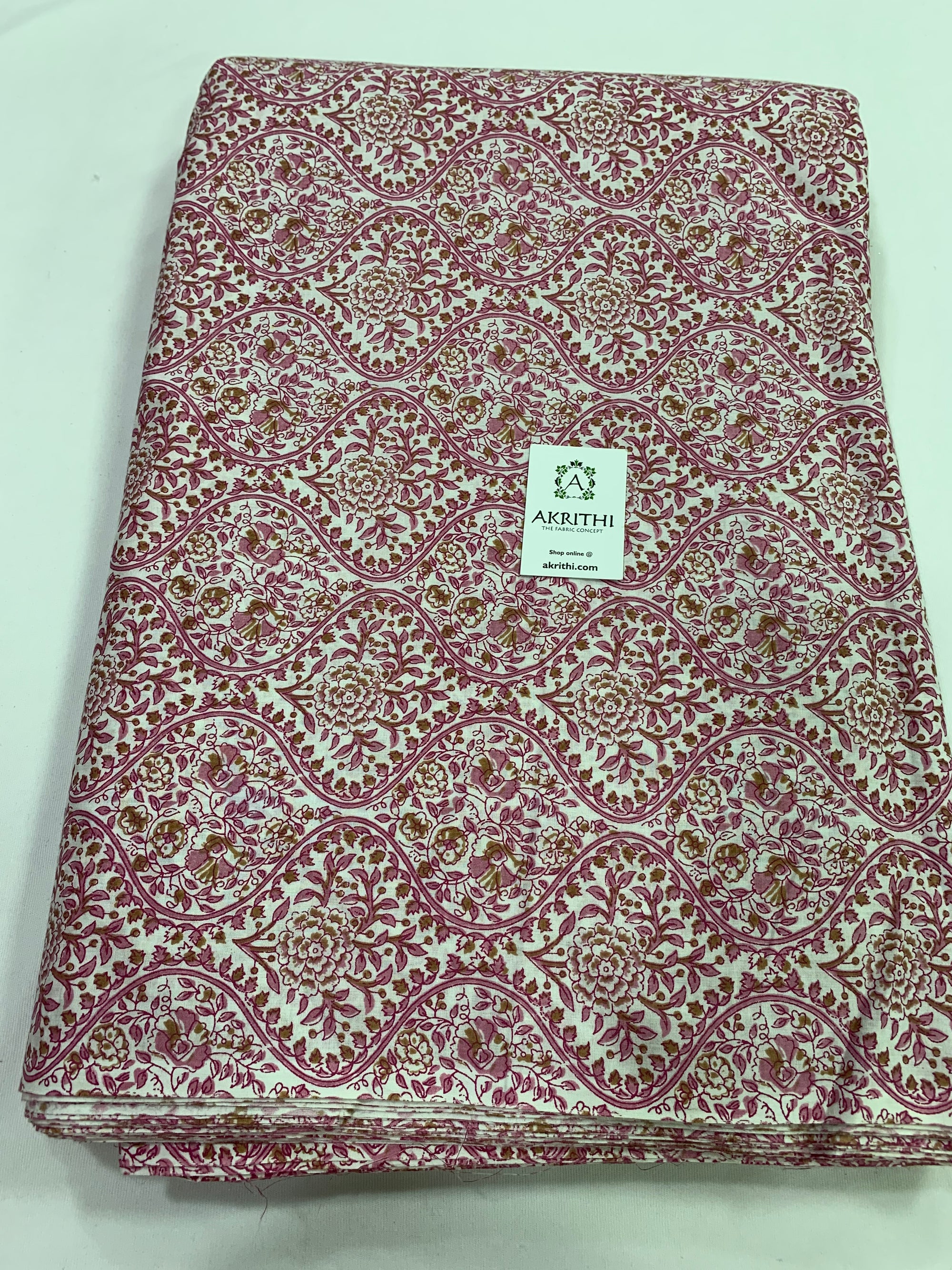 Printed pure cotton fabric