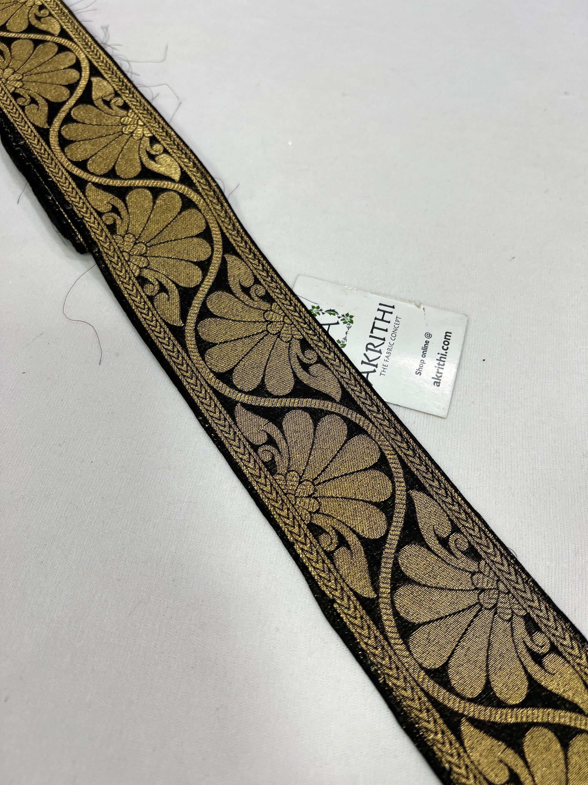 Handloom Banarasi lace 5 metres roll