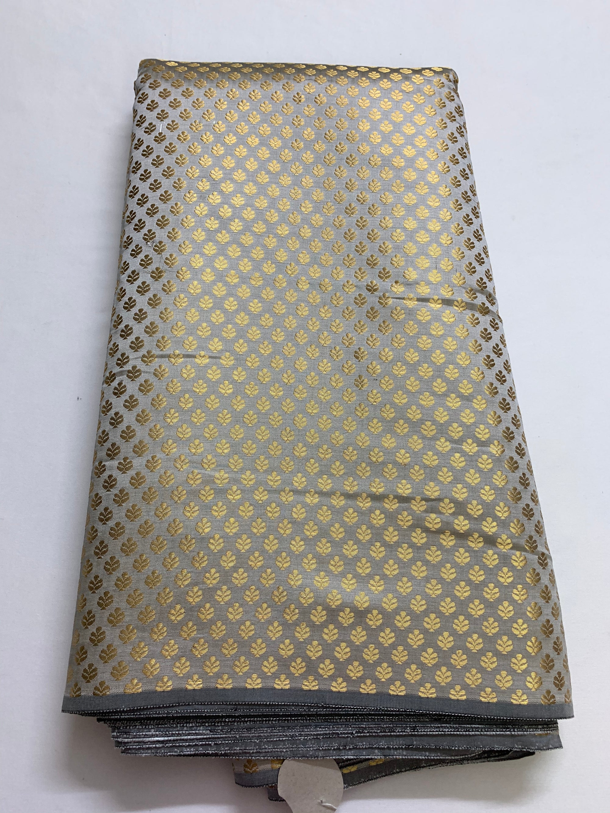 Banarasi brocade fabric 1.35 metres