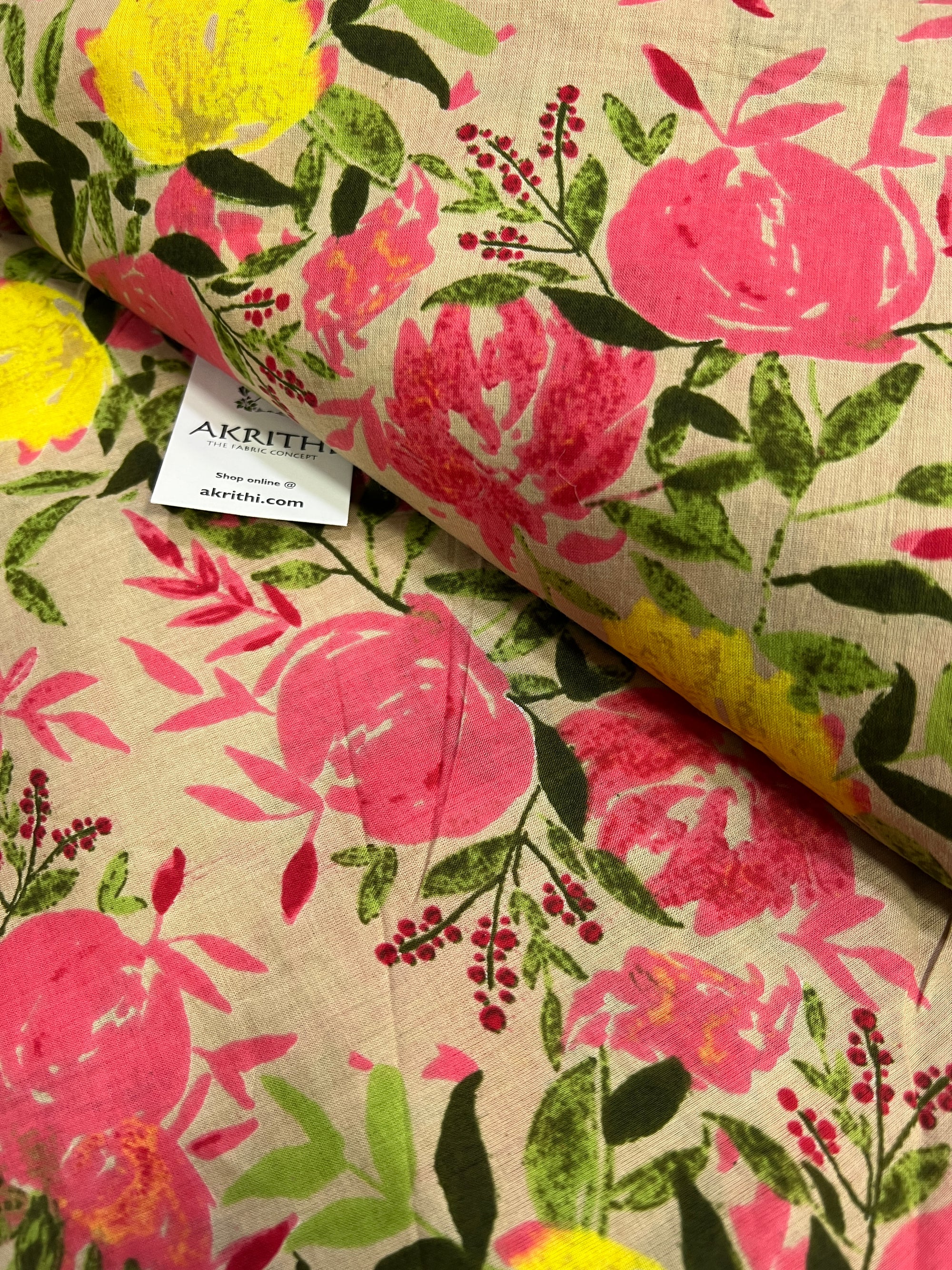 Printed pure cotton fabric