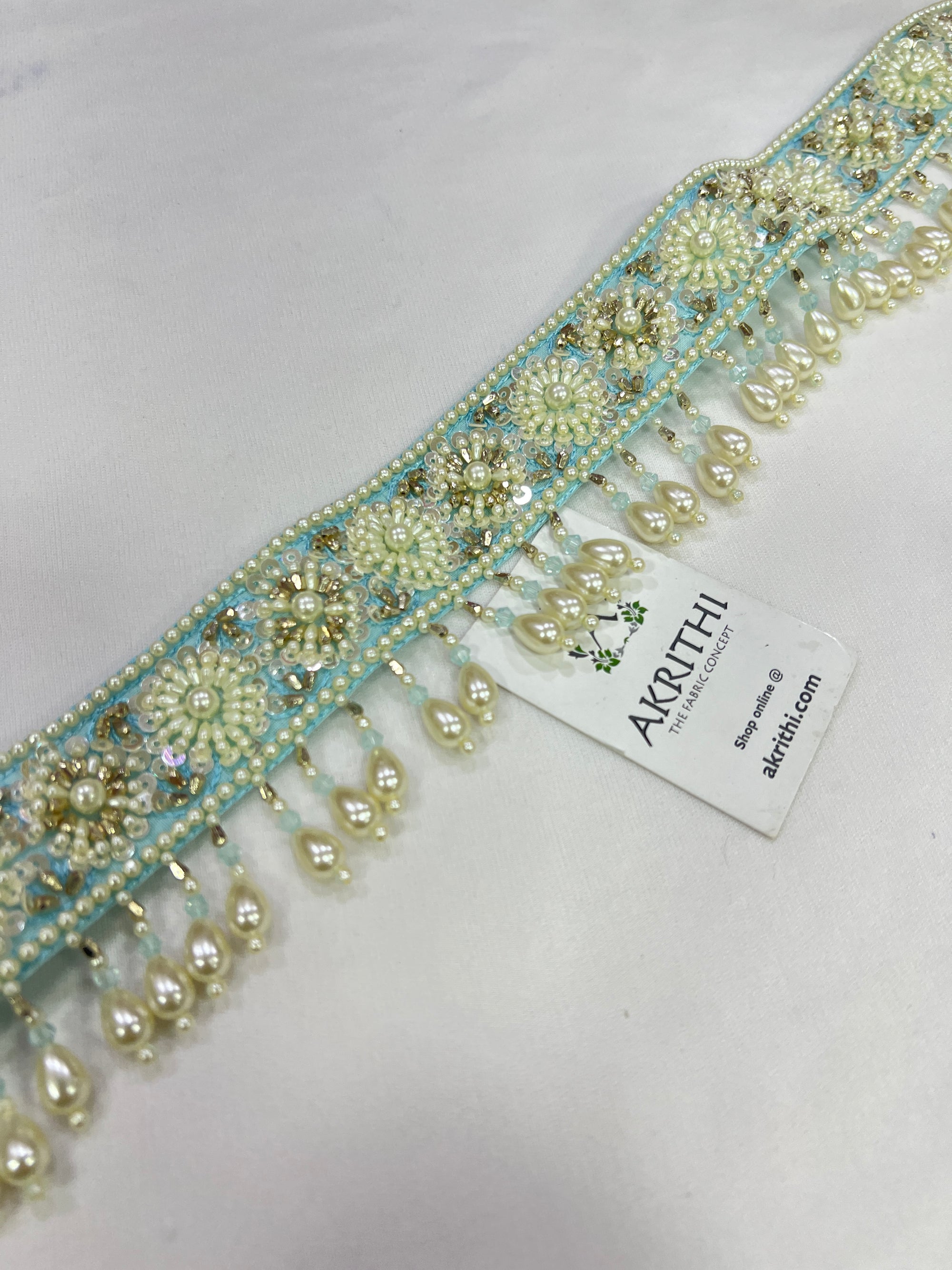 Belt with elastic band