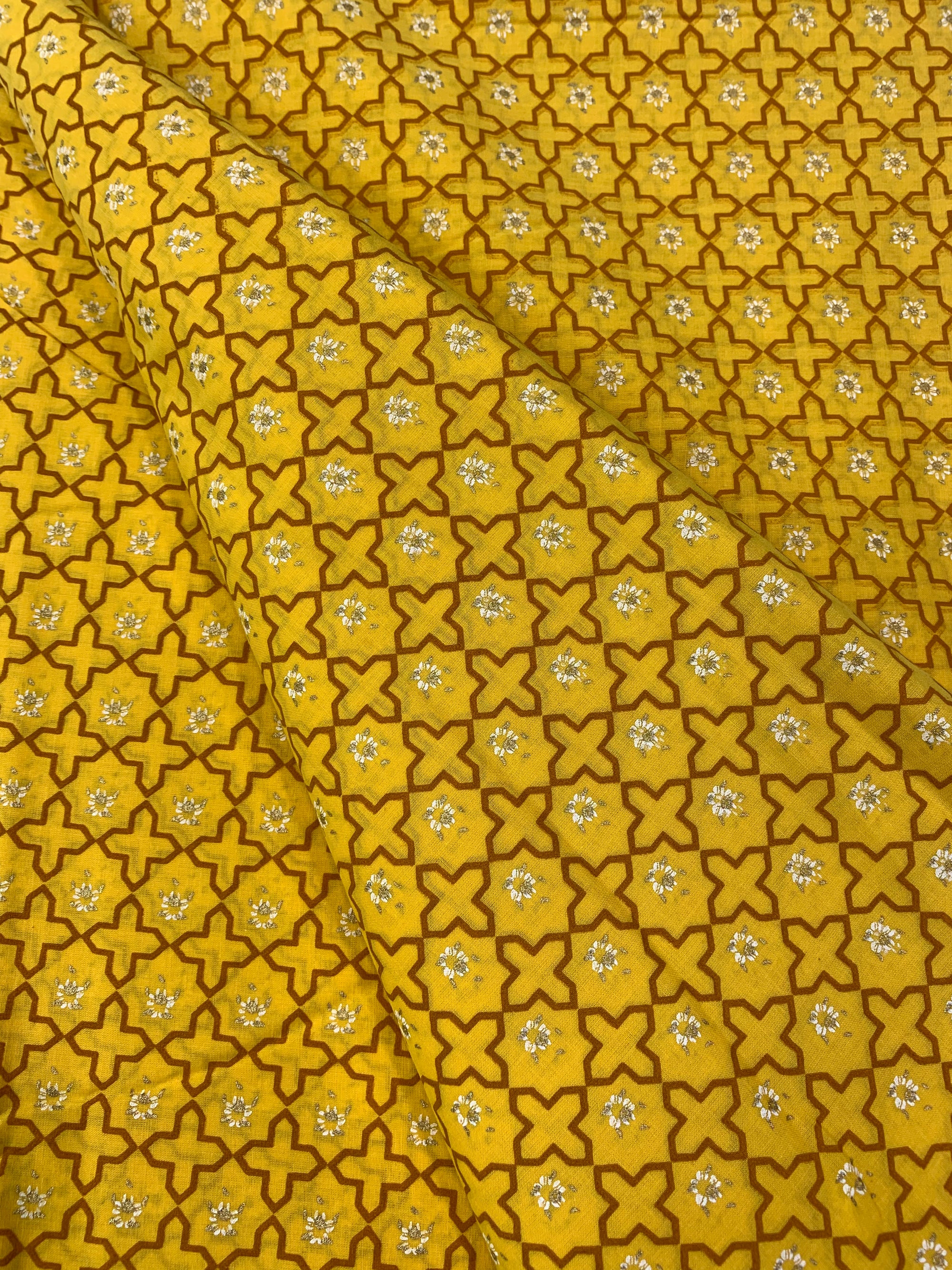 Printed pure cotton fabric
