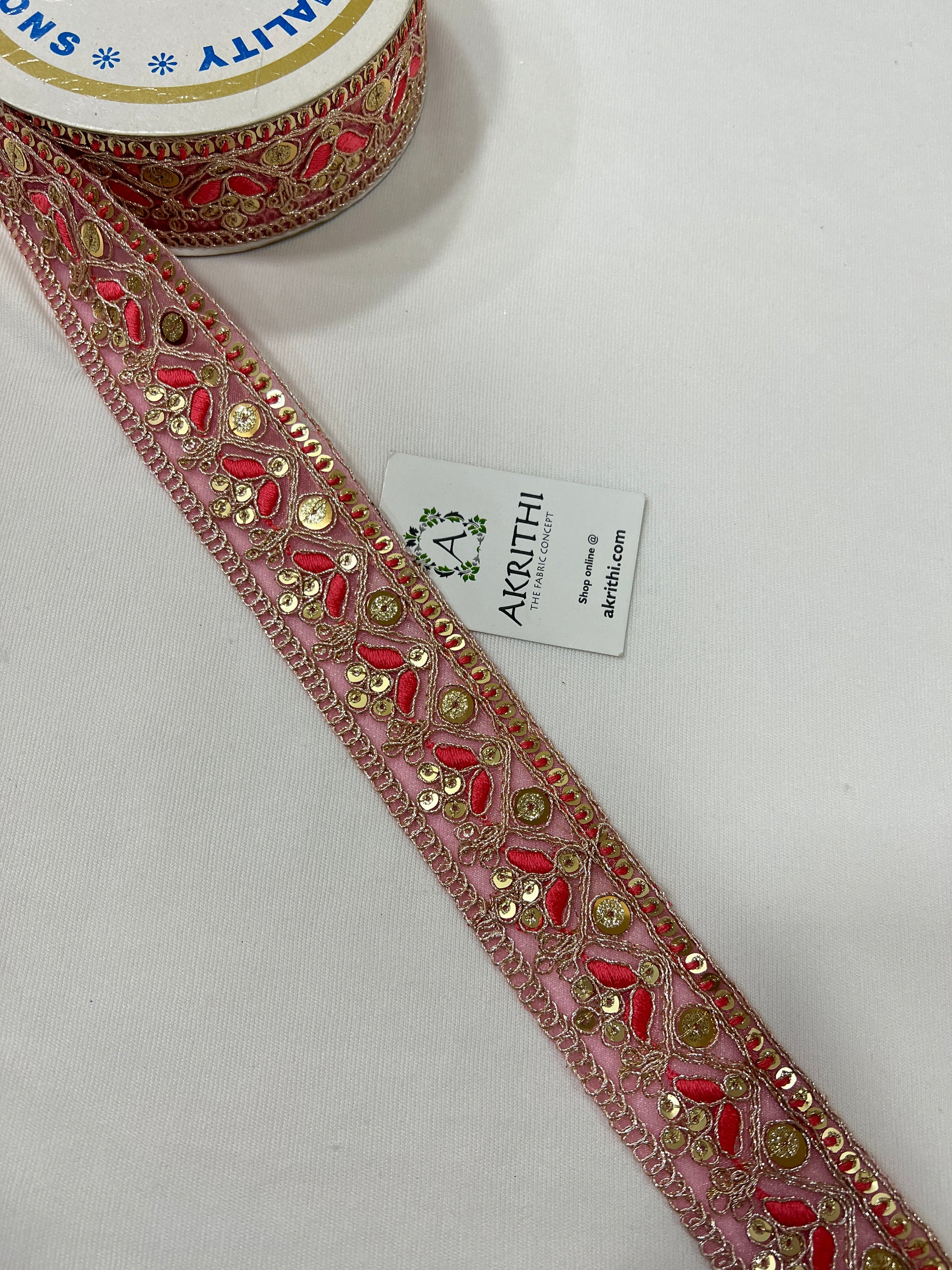Embroidered lace 9 metres roll
