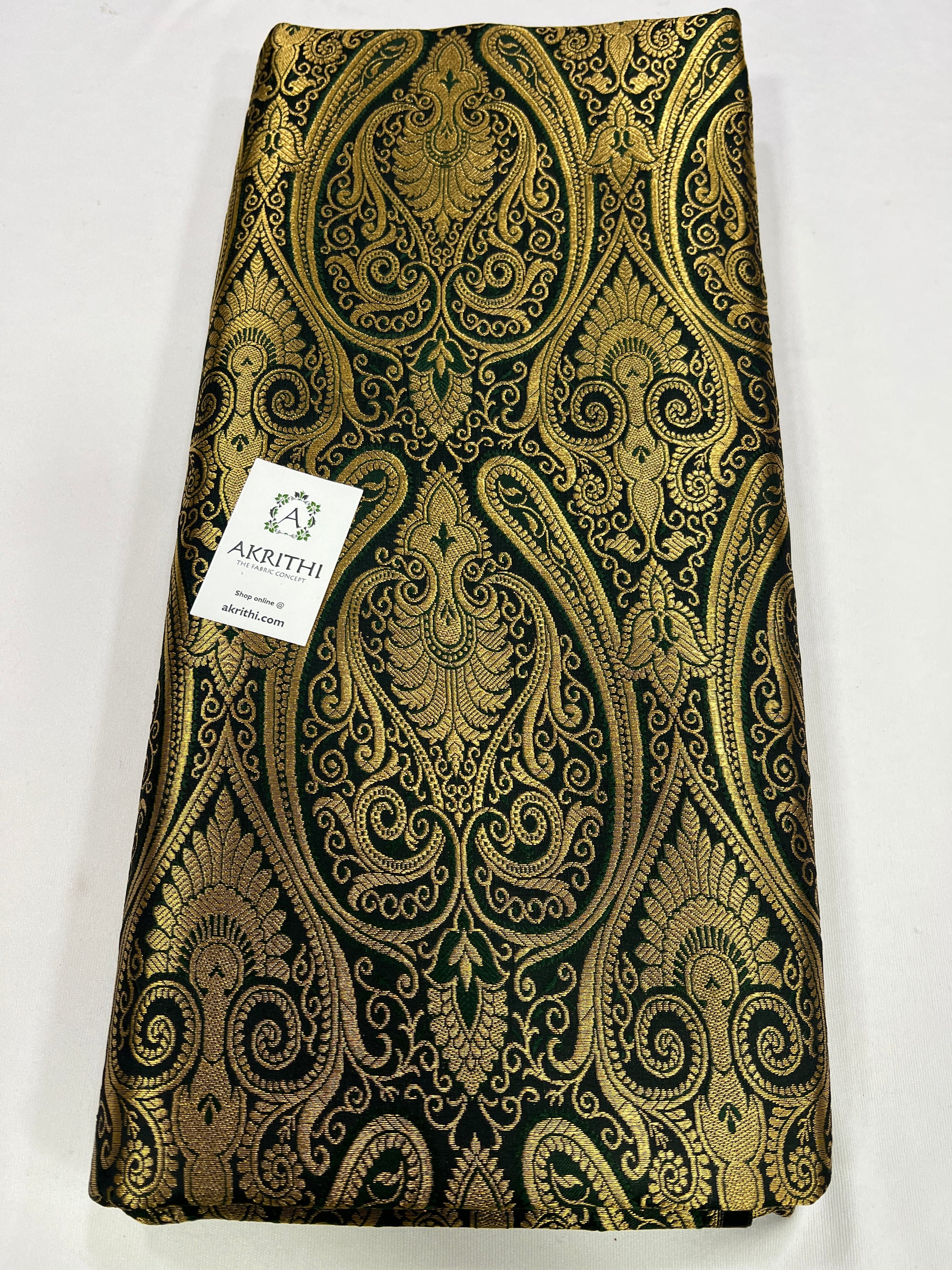 Handloom Banarasi brocade fabric