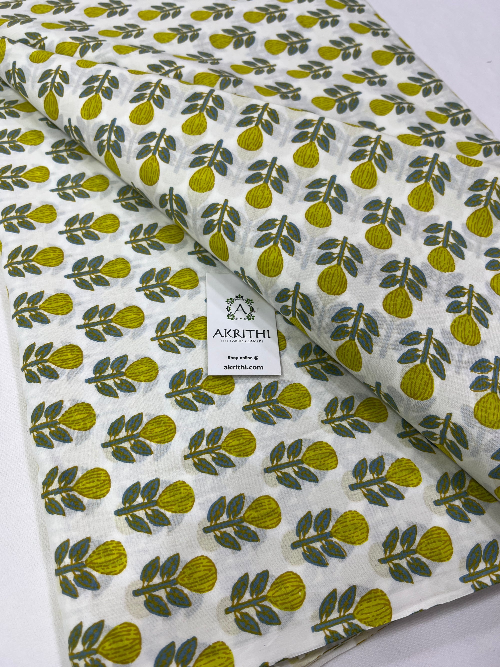 Printed pure cotton fabric