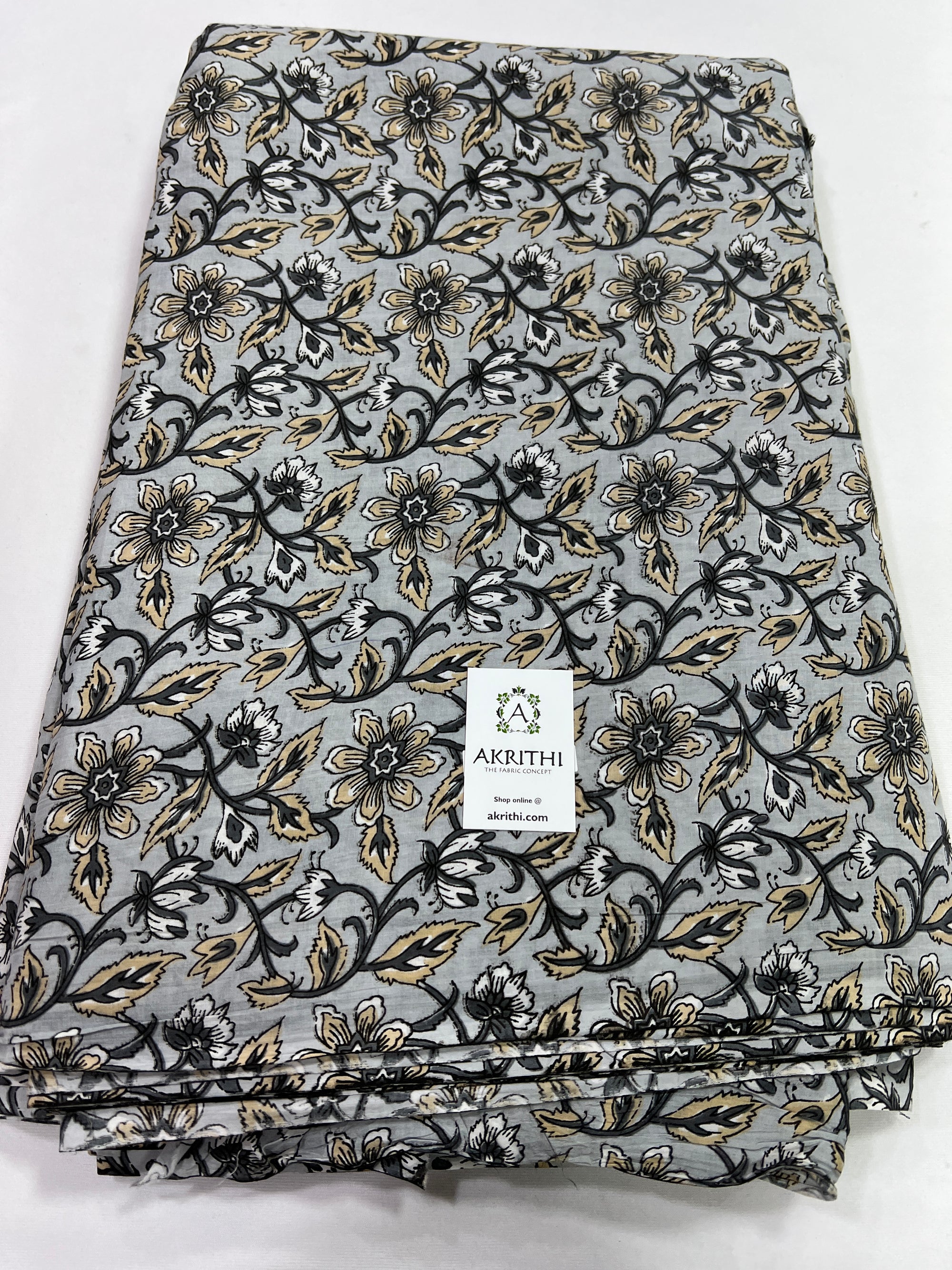 Printed pure cotton fabric