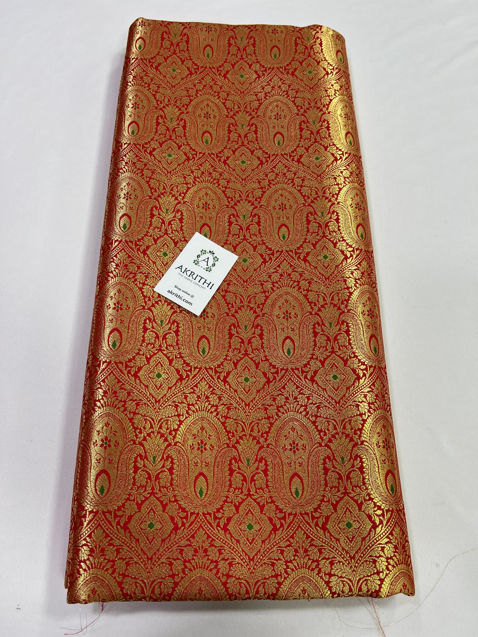 Handloom Banarasi brocade fabric