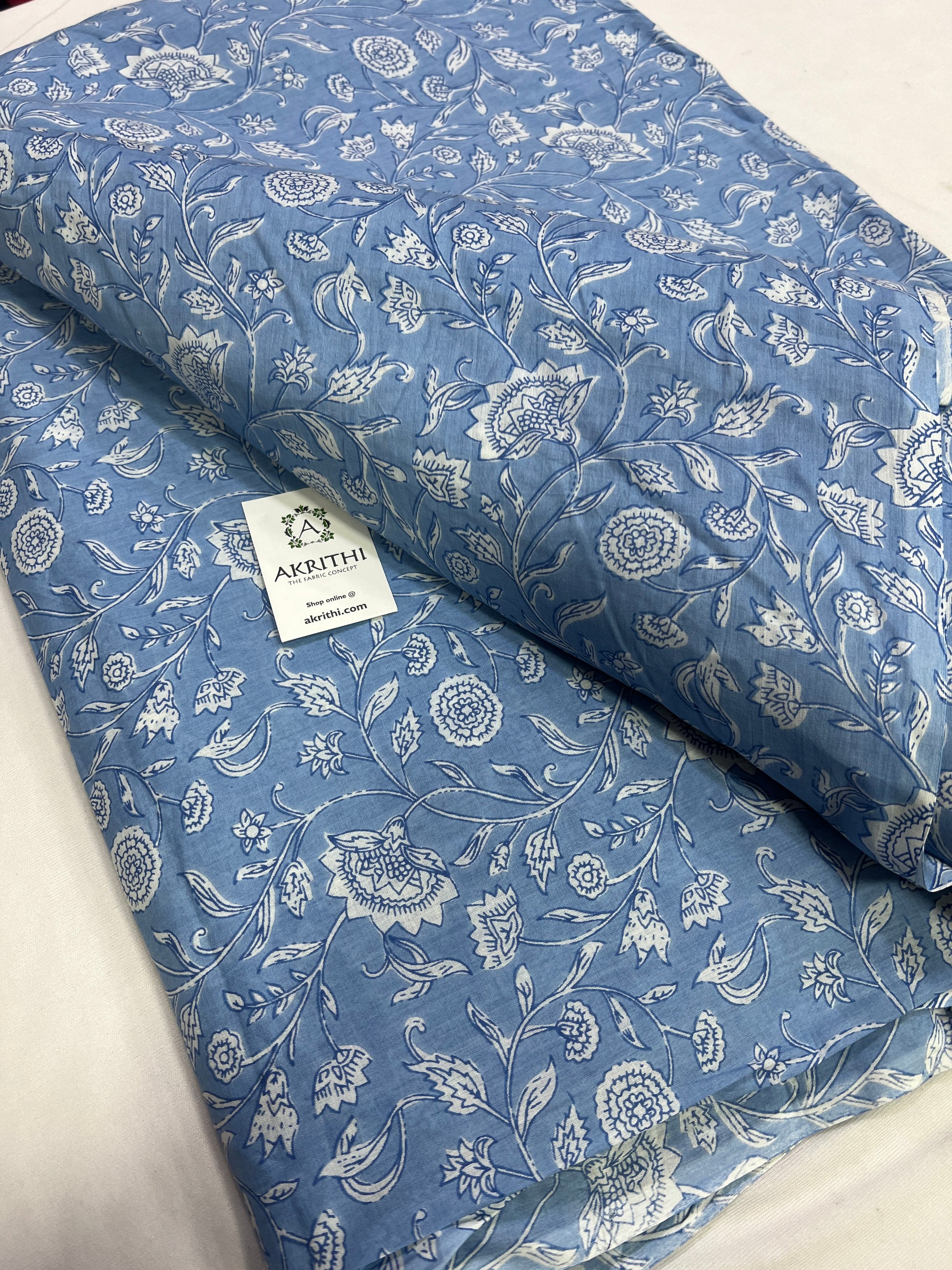 Printed pure cotton fabric