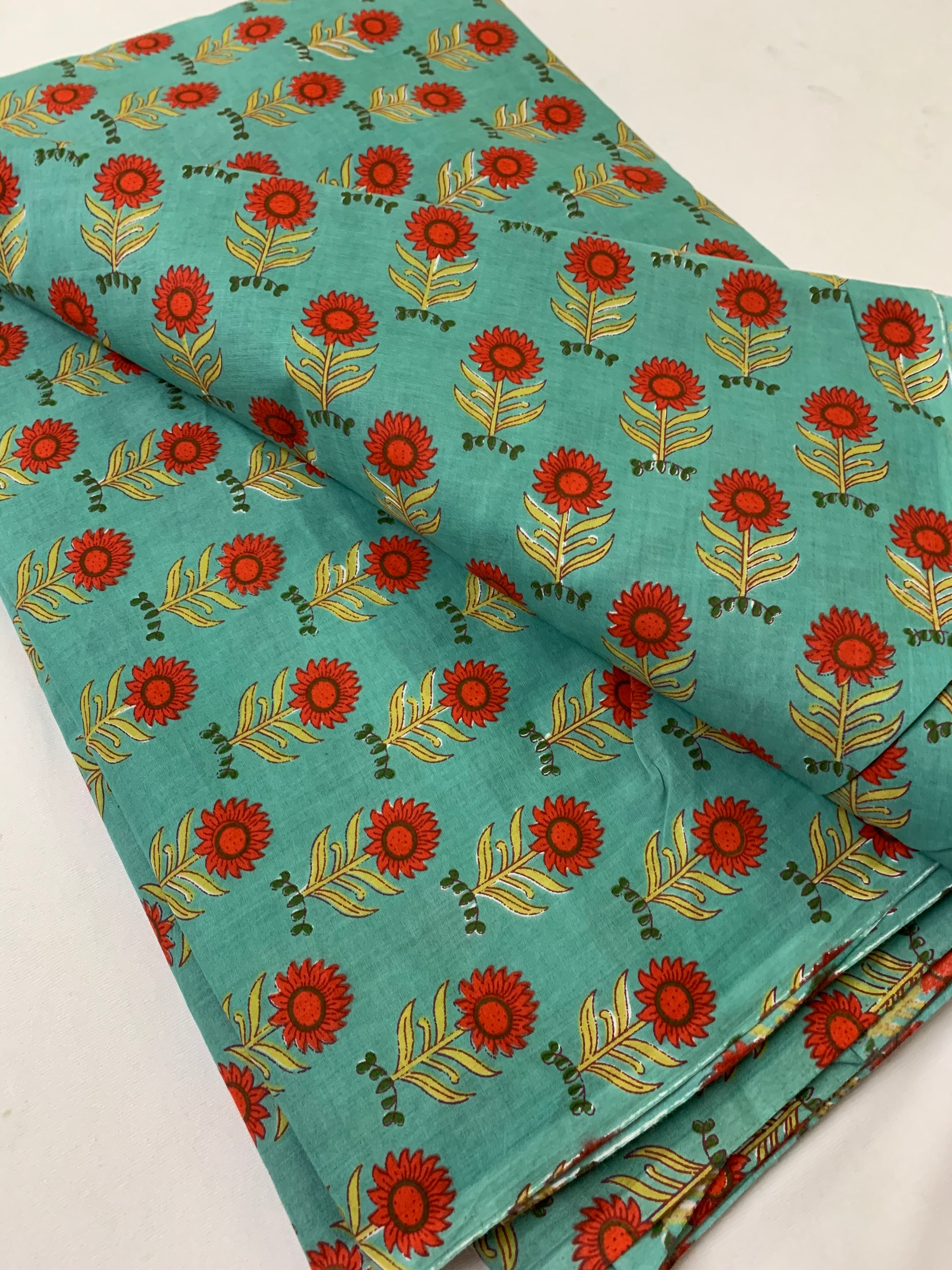 Printed pure cotton fabric