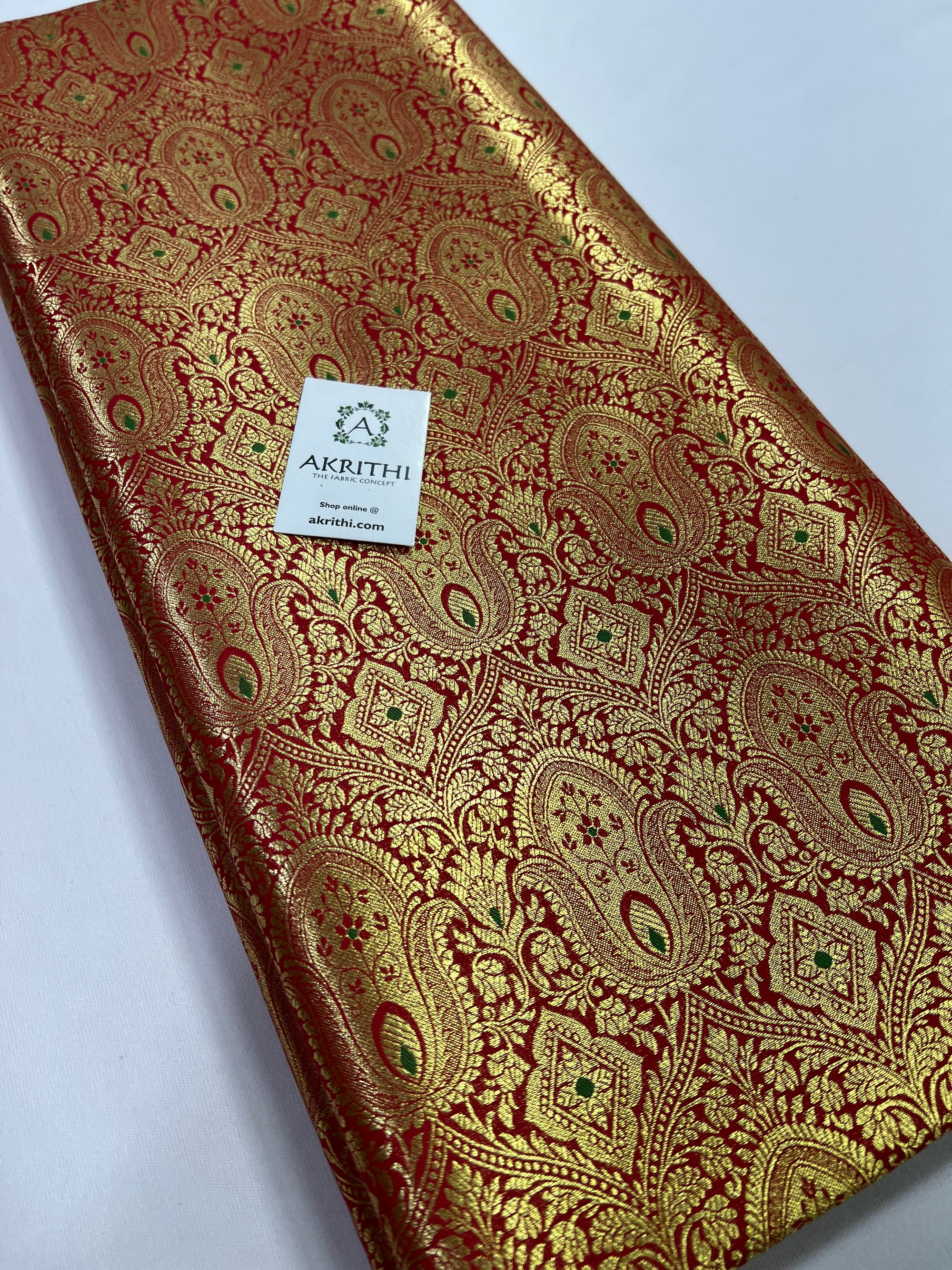 Handloom Banarasi brocade fabric