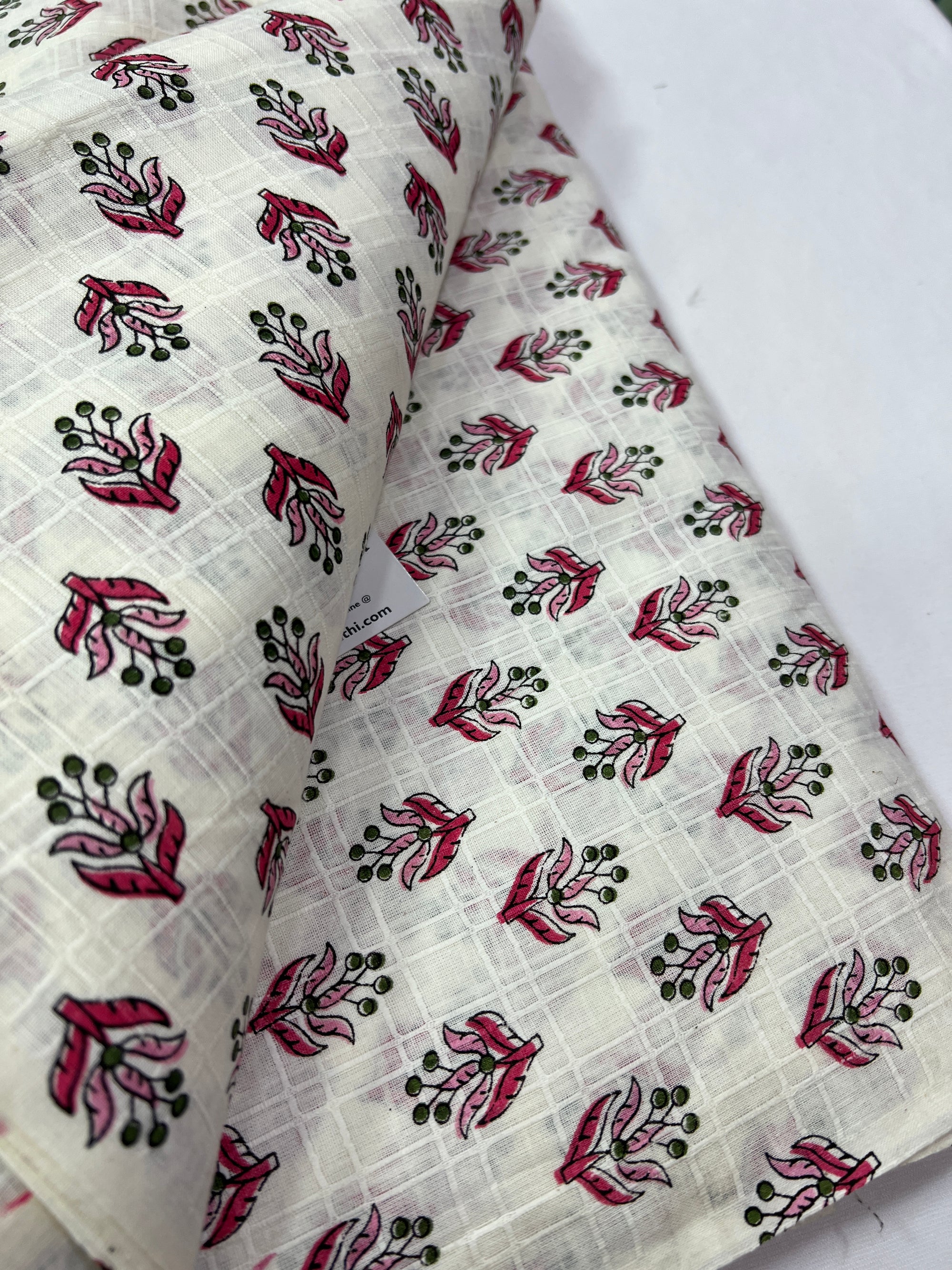 Printed pure cotton fabric
