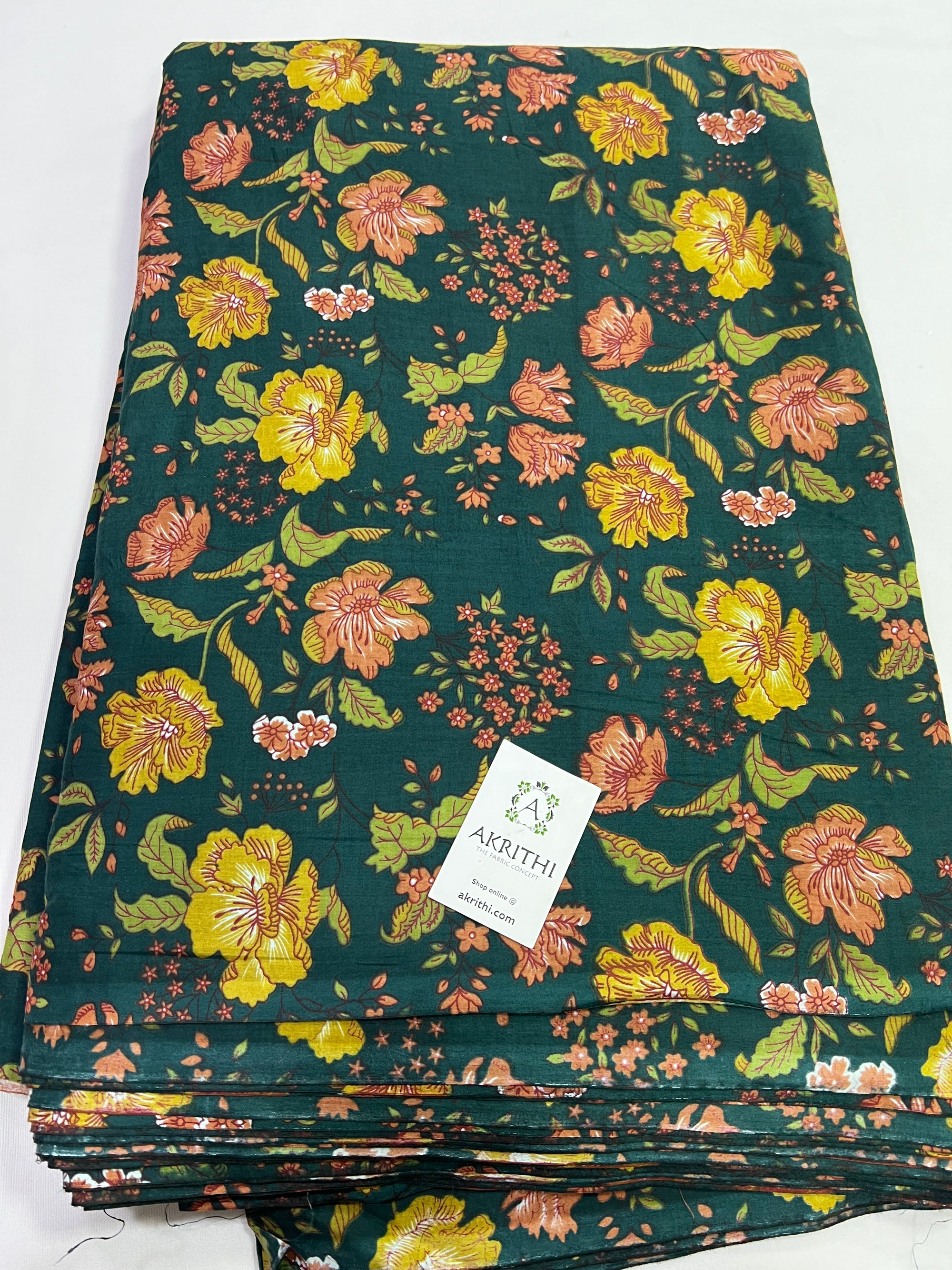 Printed pure cotton fabric