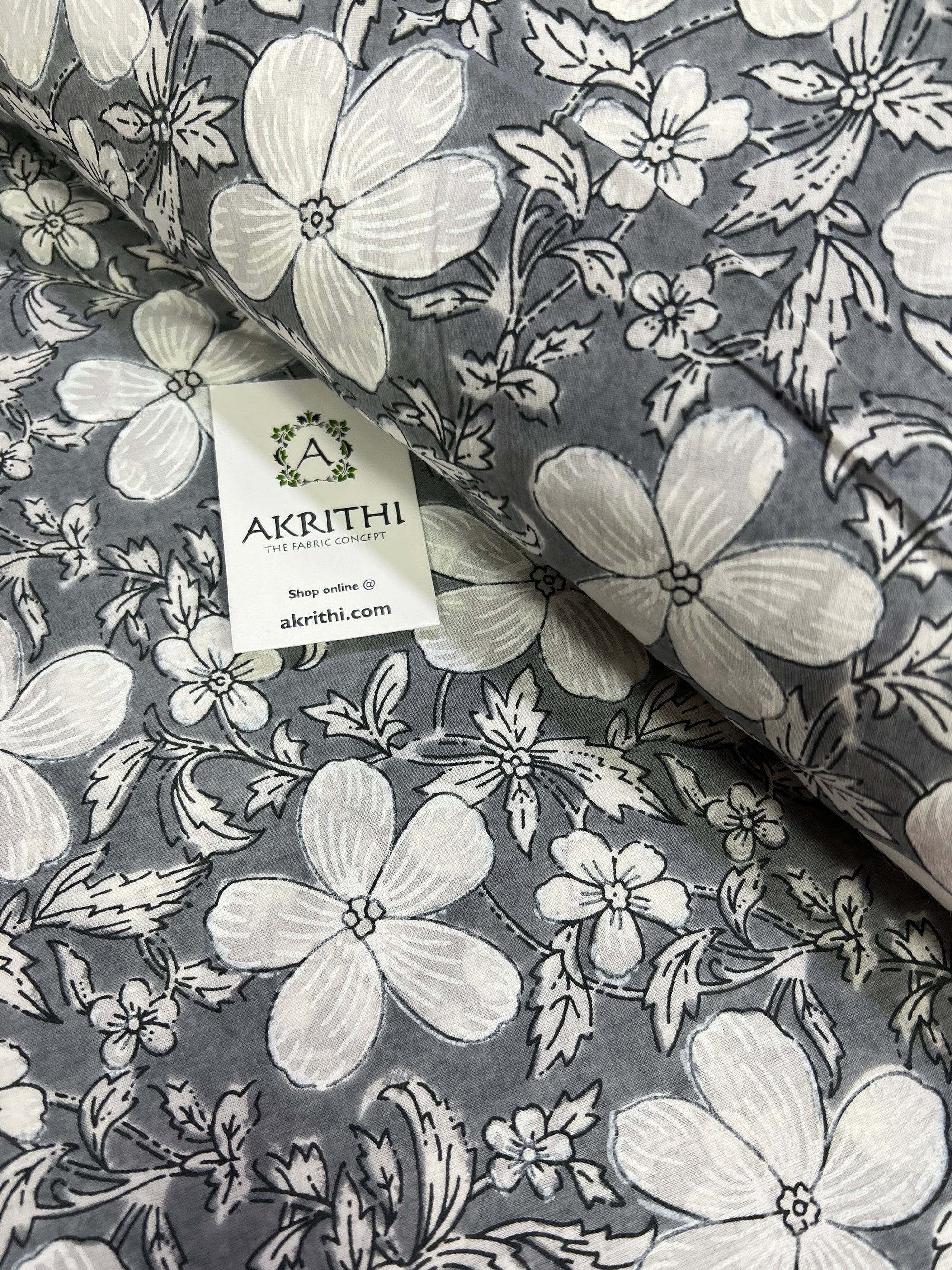 Printed pure cotton fabric