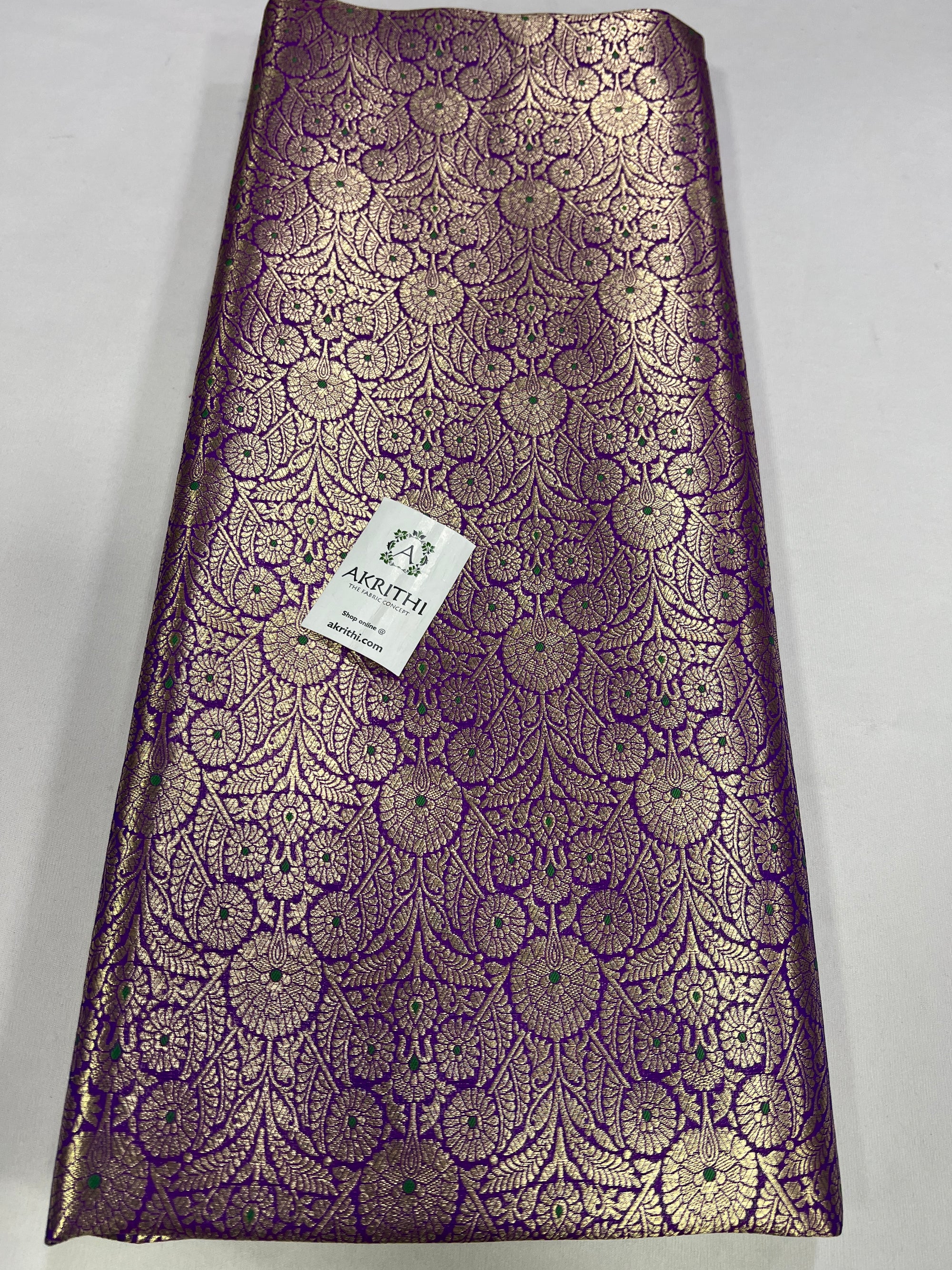 Handloom Banarasi brocade fabric
