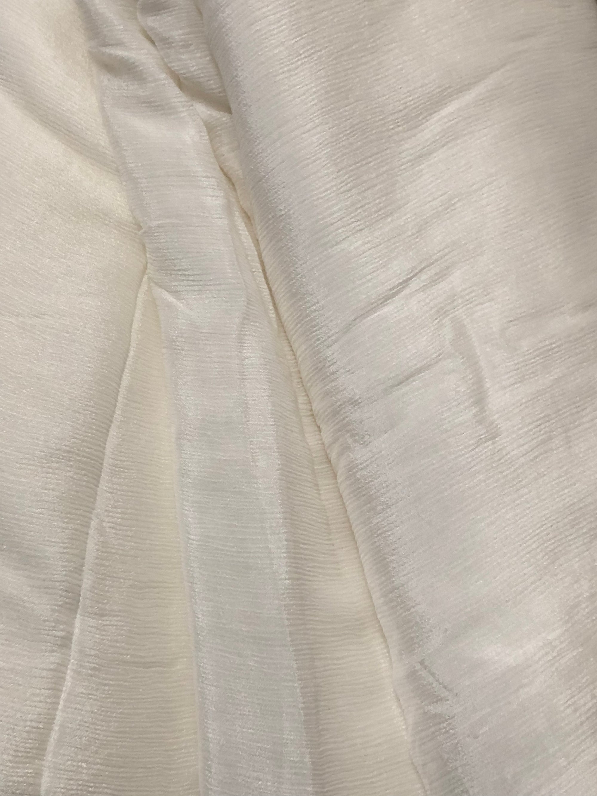 Dyeable chinon fabric