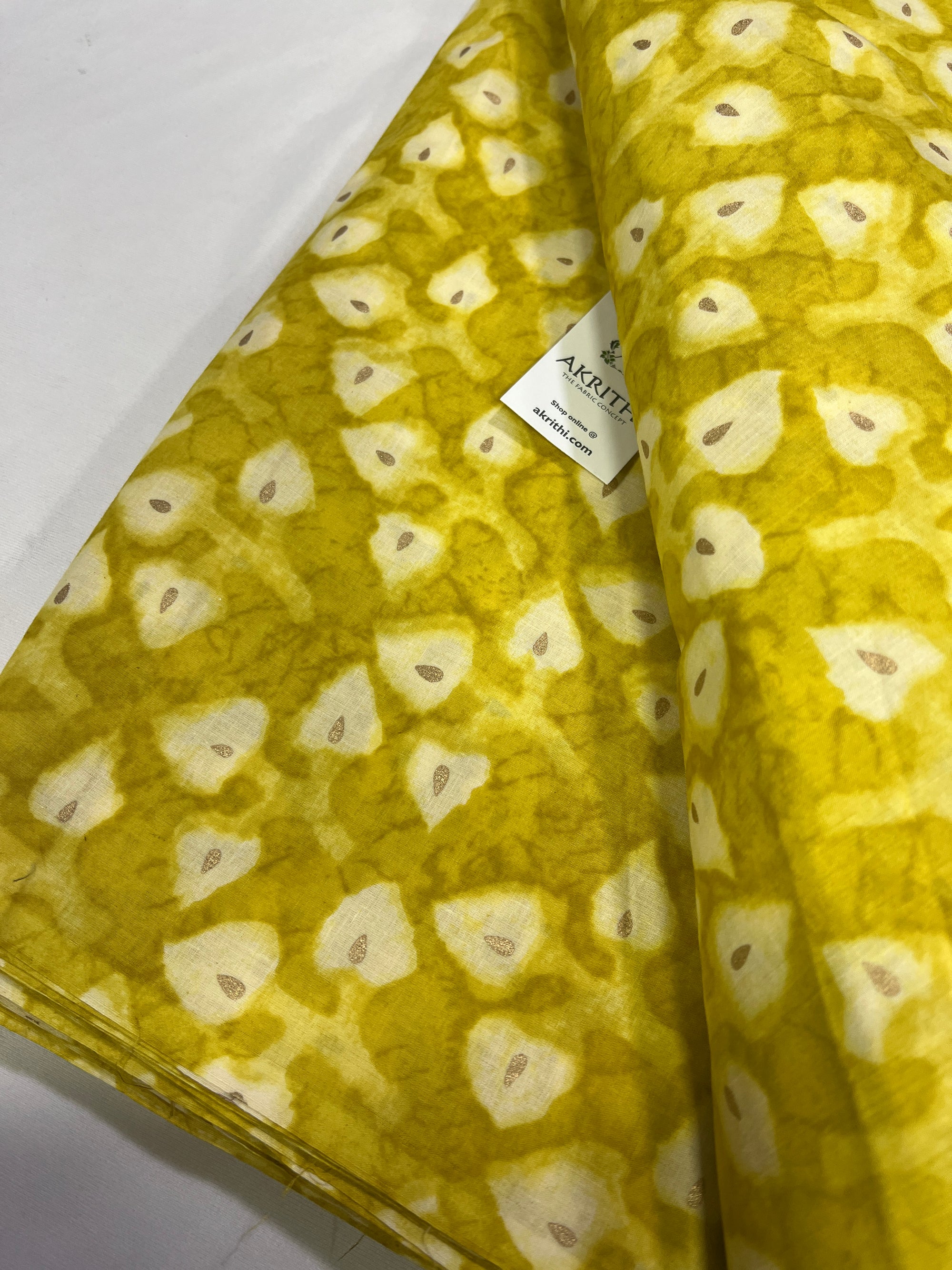 Printed pure cotton fabric