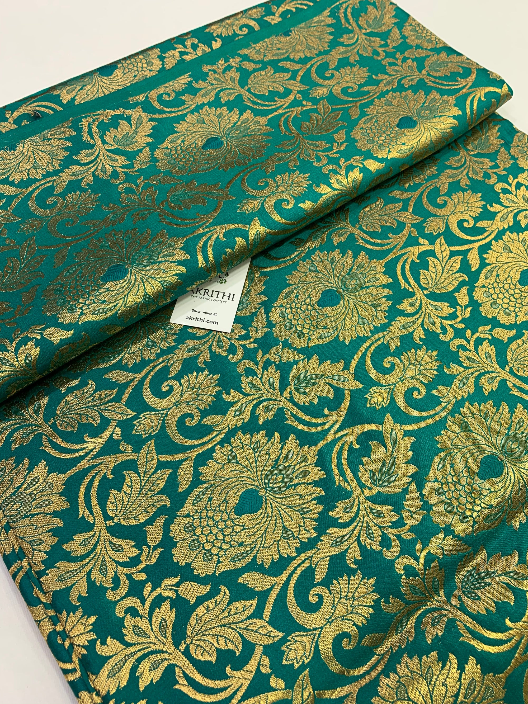 Handloom Banarasi brocade fabric