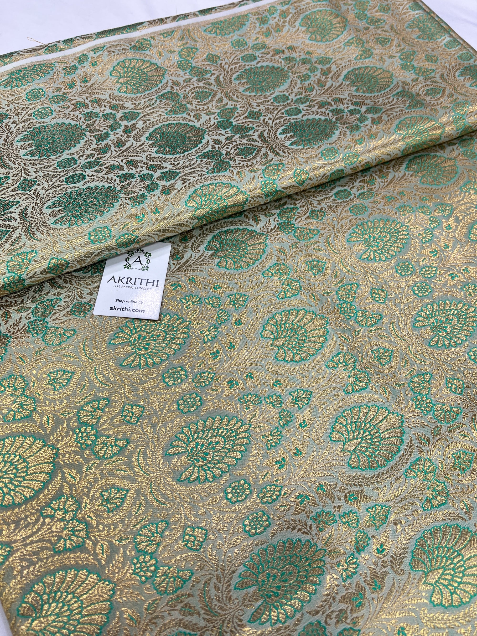 Handloom Banarasi brocade fabric