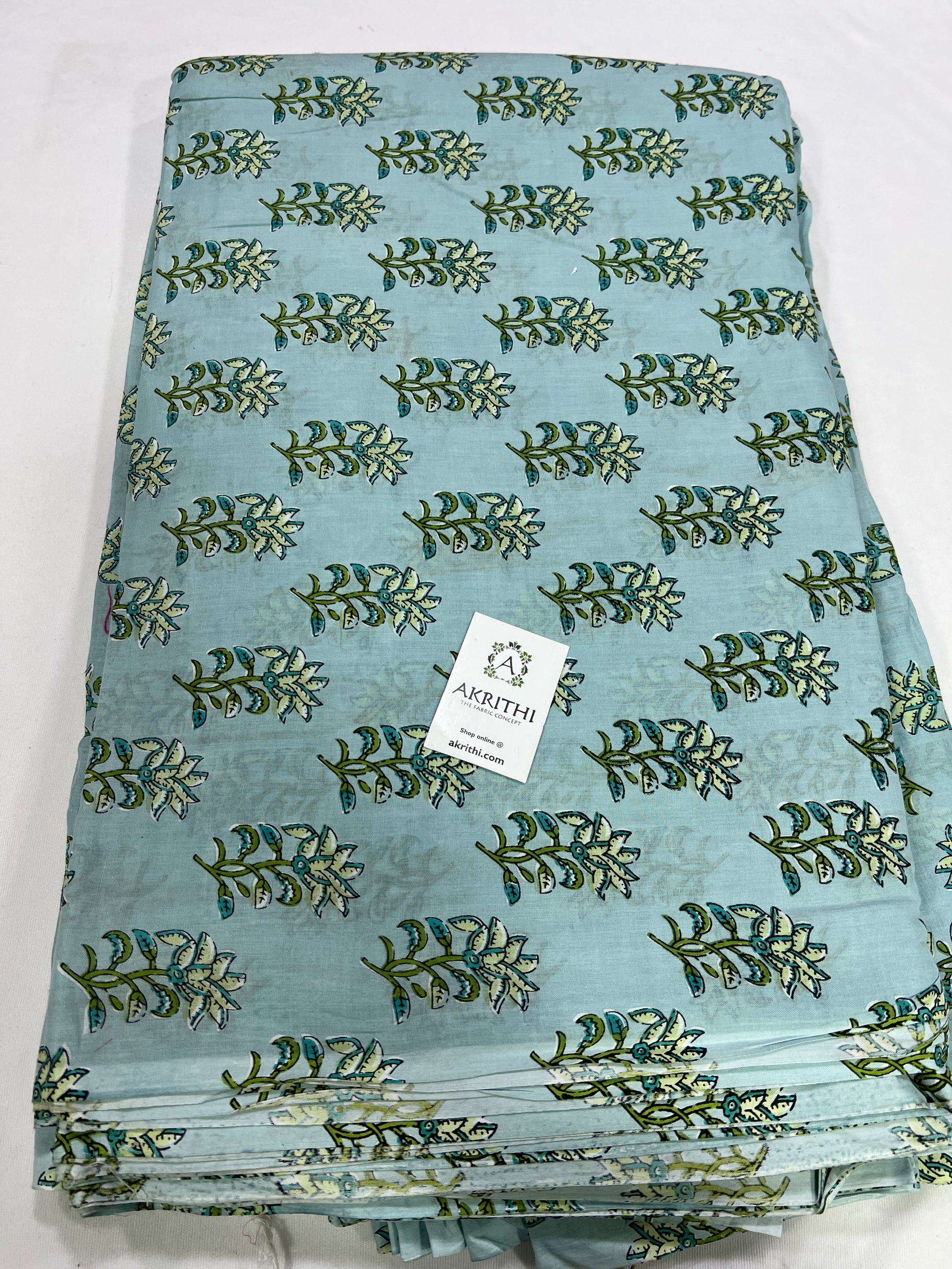 Printed pure cotton fabric