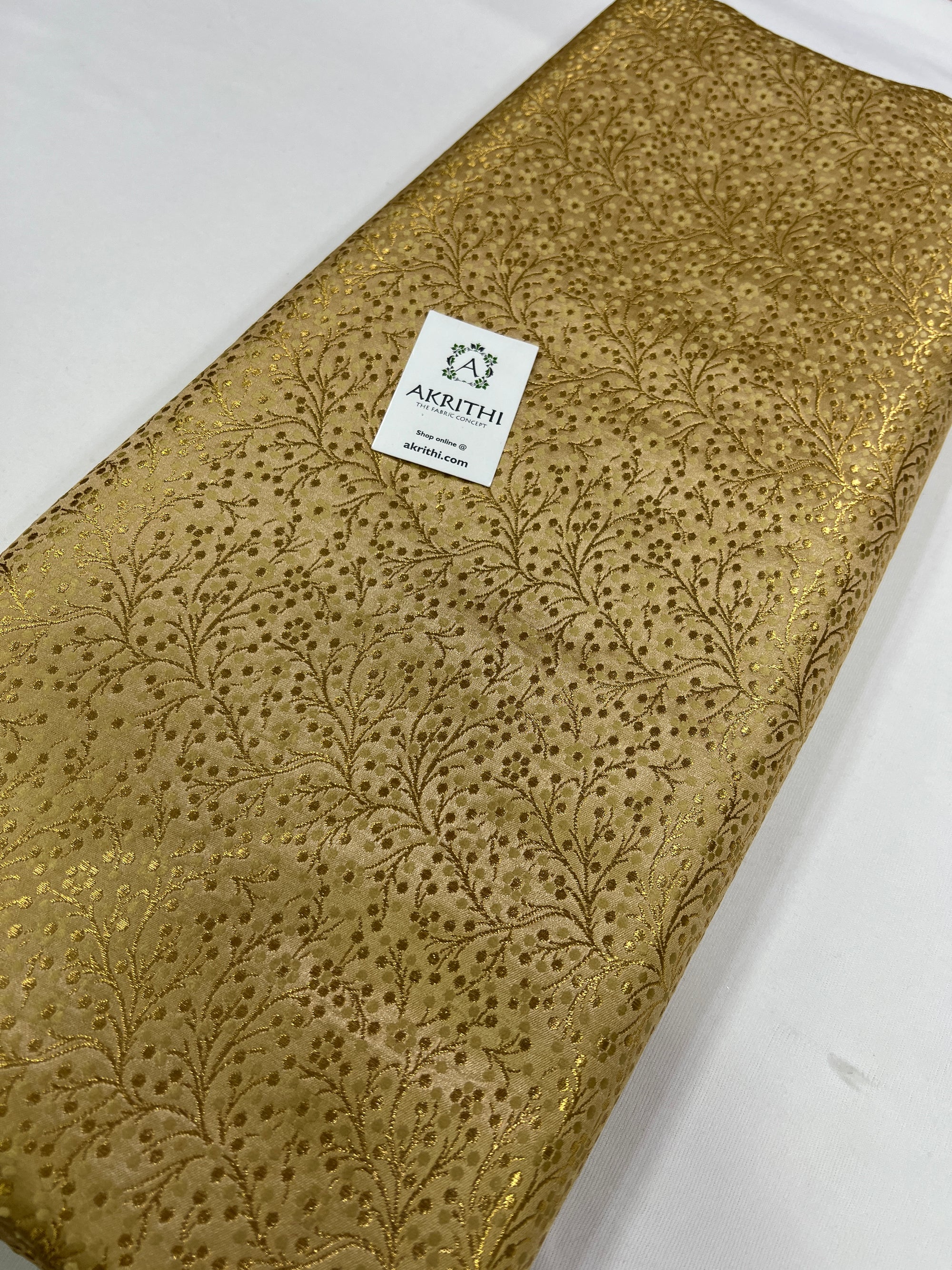 Handloom Banarasi brocade fabric