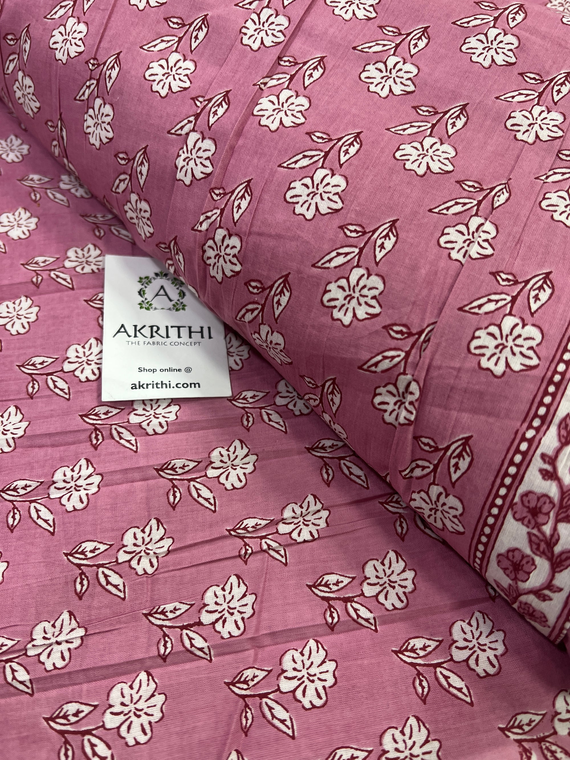Printed pure cotton fabric