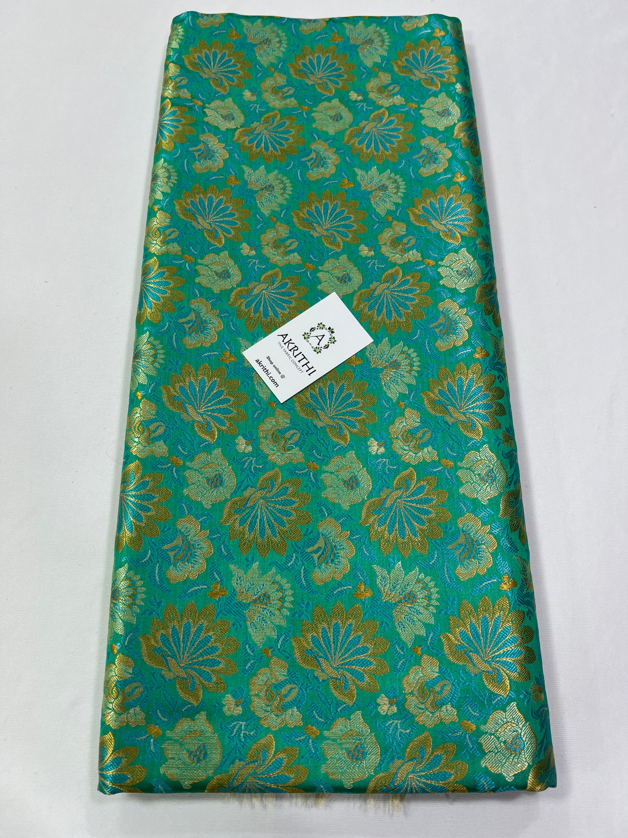 Handloom Banarasi brocade fabric