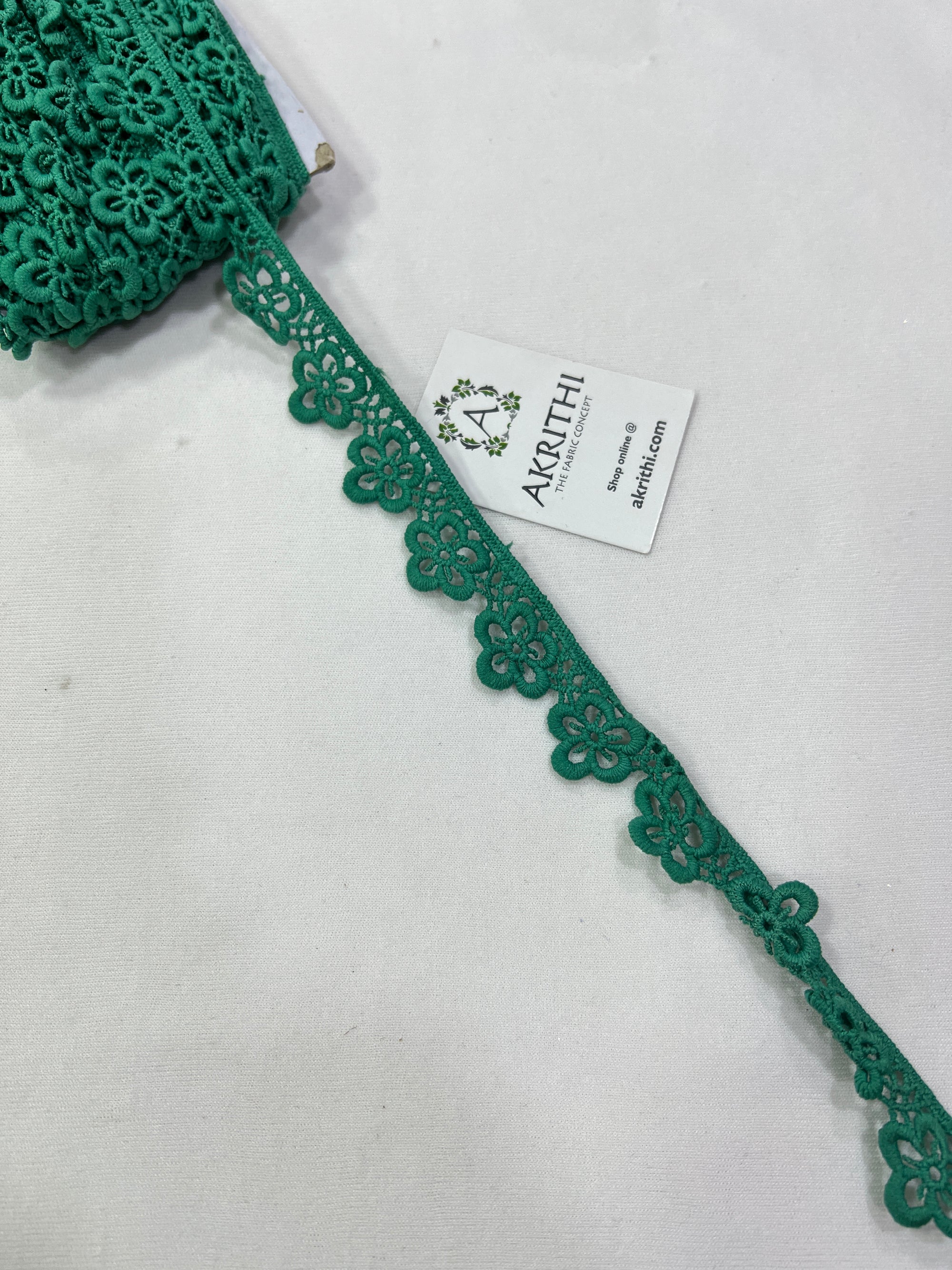 Crochet lace per metre