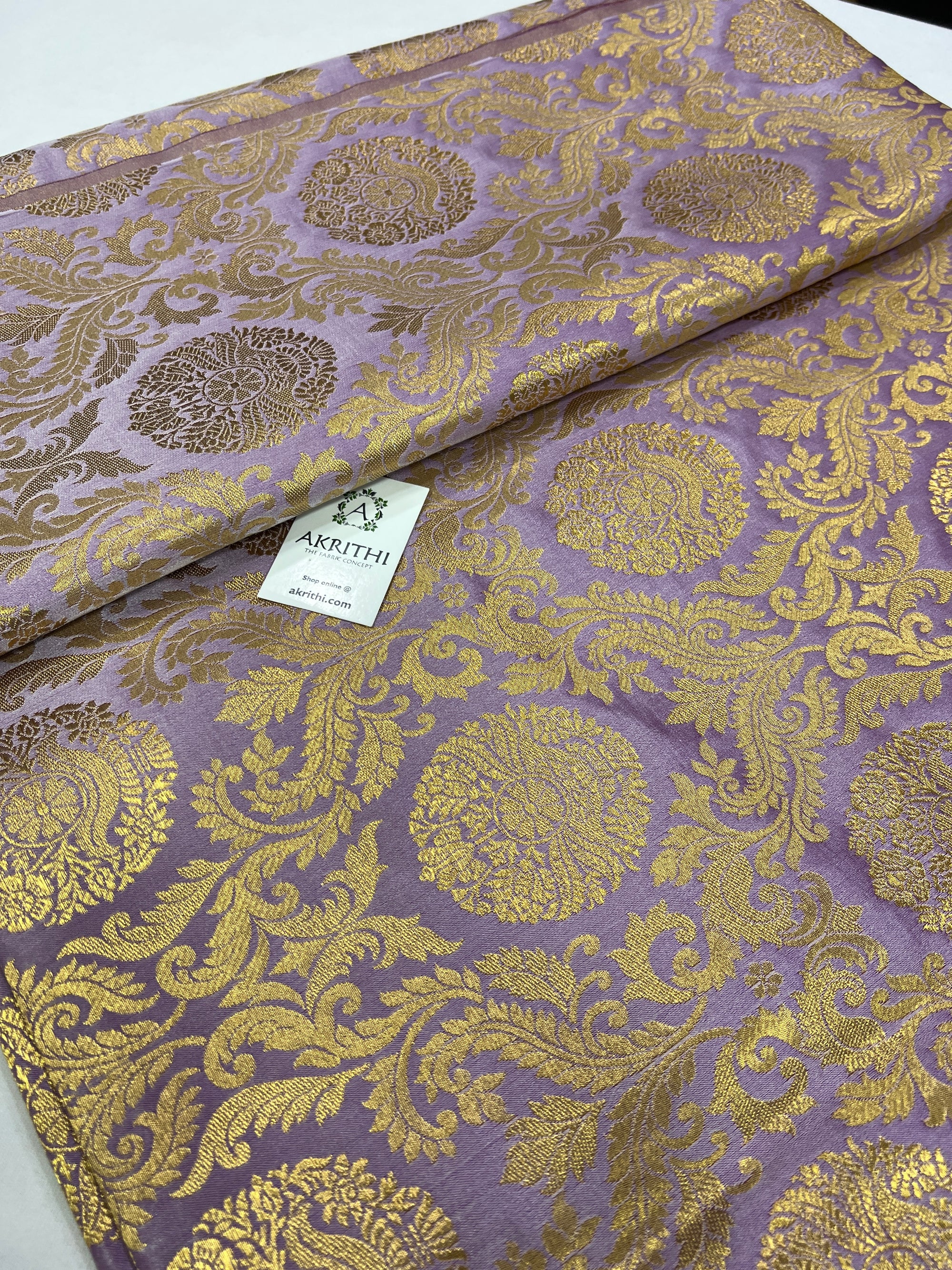 Handloom Banarasi brocade fabric