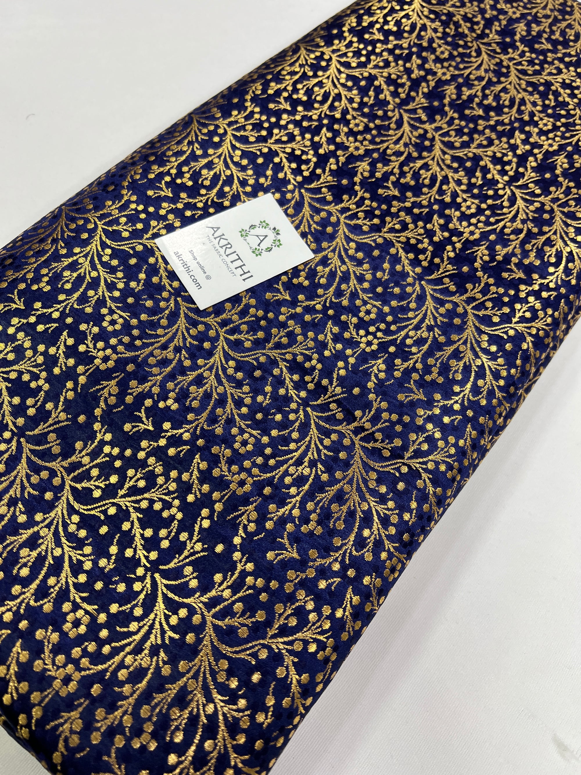 Handloom Banarasi brocade fabric 65 CM CUT